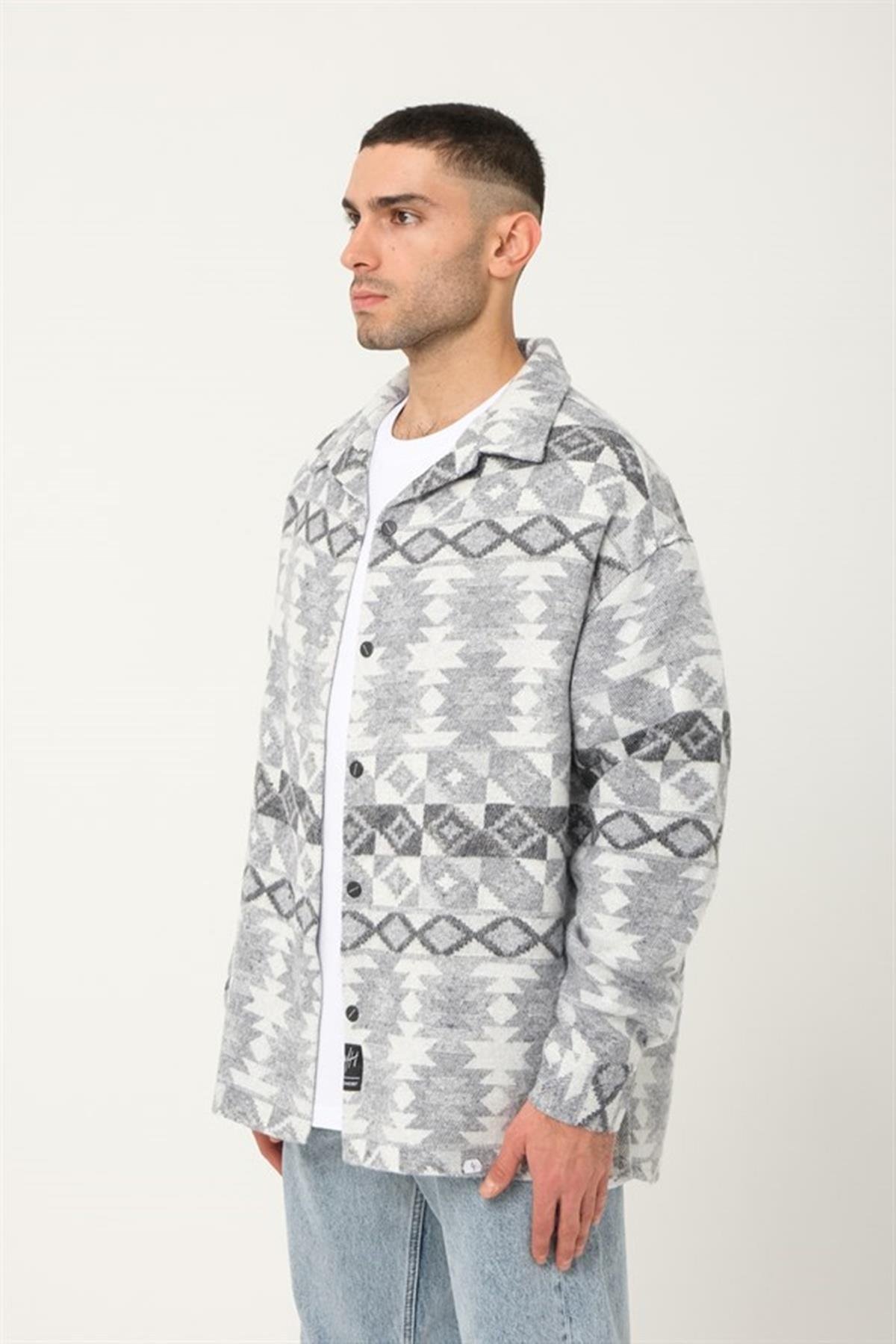 БЛЕСКОВАЯ РУБАШКА