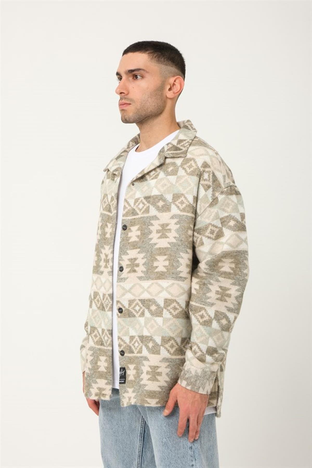 БЛЕСКОВАЯ РУБАШКА