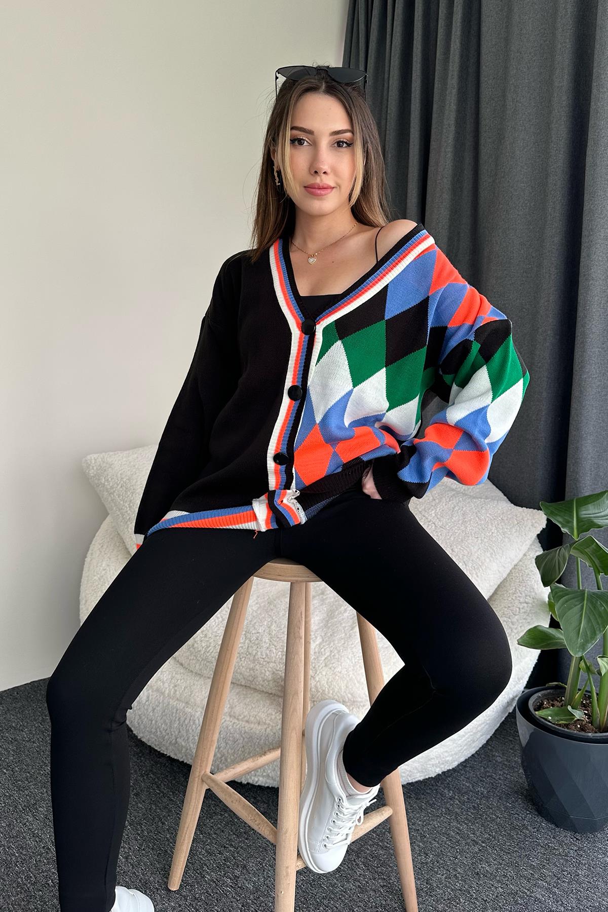 Strickjacke mit Baklava-Muster