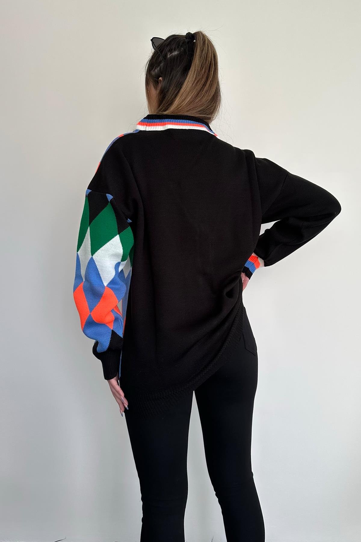 Strickjacke mit Baklava-Muster