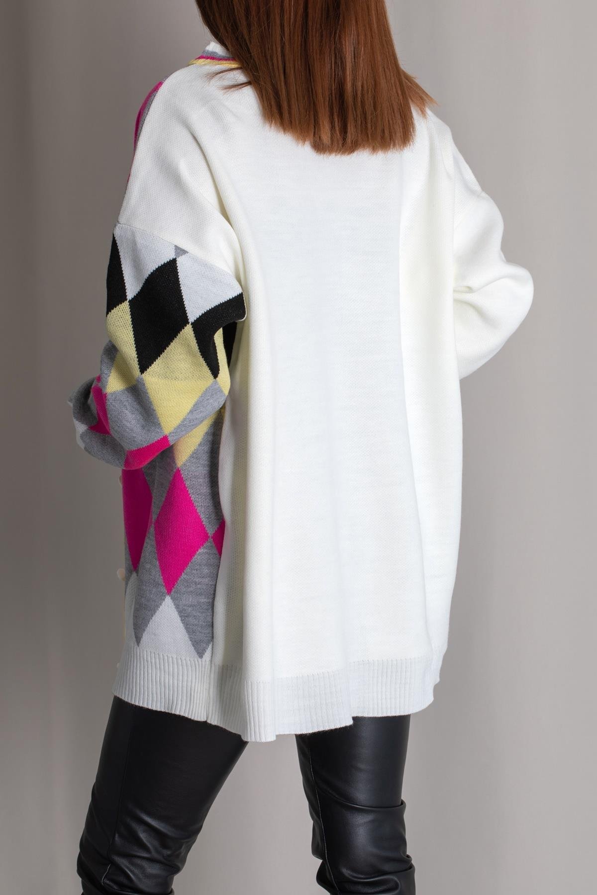 Strickjacke mit Baklava-Muster