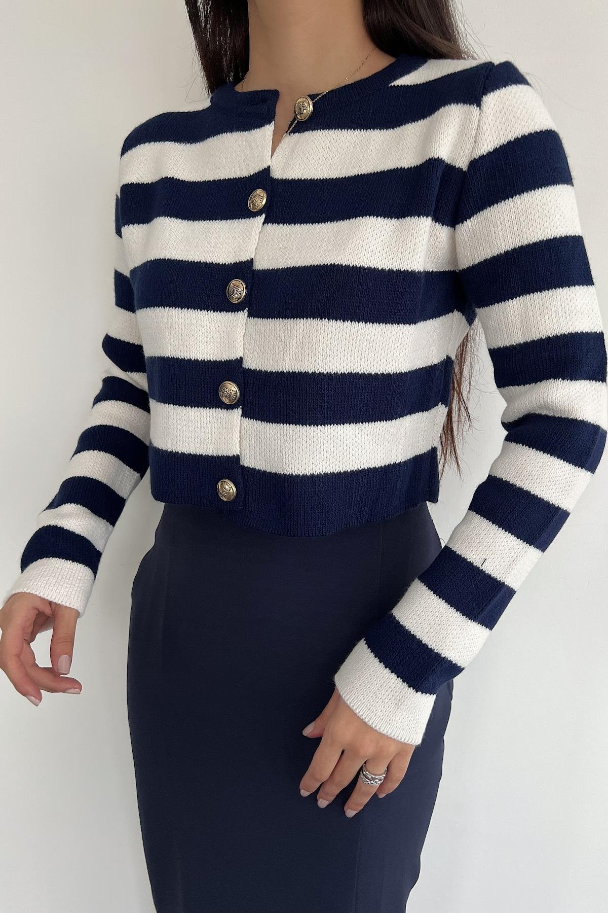 BİSİKLET YAKA ÇİZGİLİ TRİKO HIRKA LACİVERT-BEYAZ