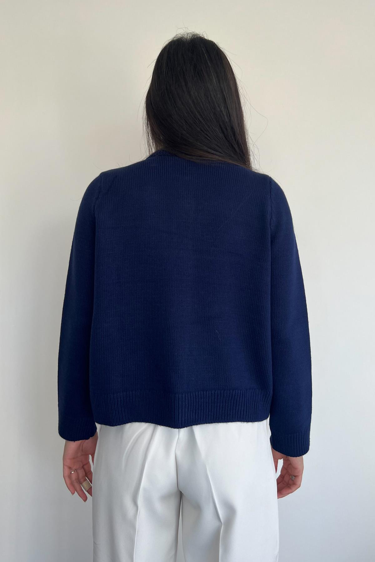 CEPLİ DÜĞME DETAYLI TRİKO HIRKA LACİVERT