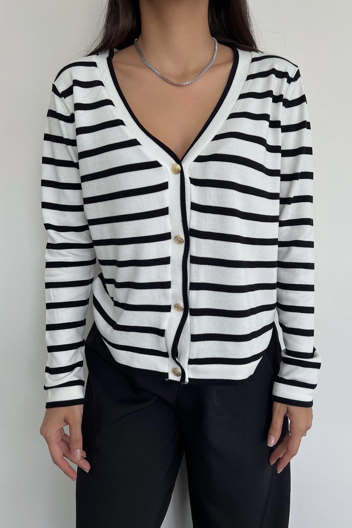 GESTREIFTER CARDIGAN