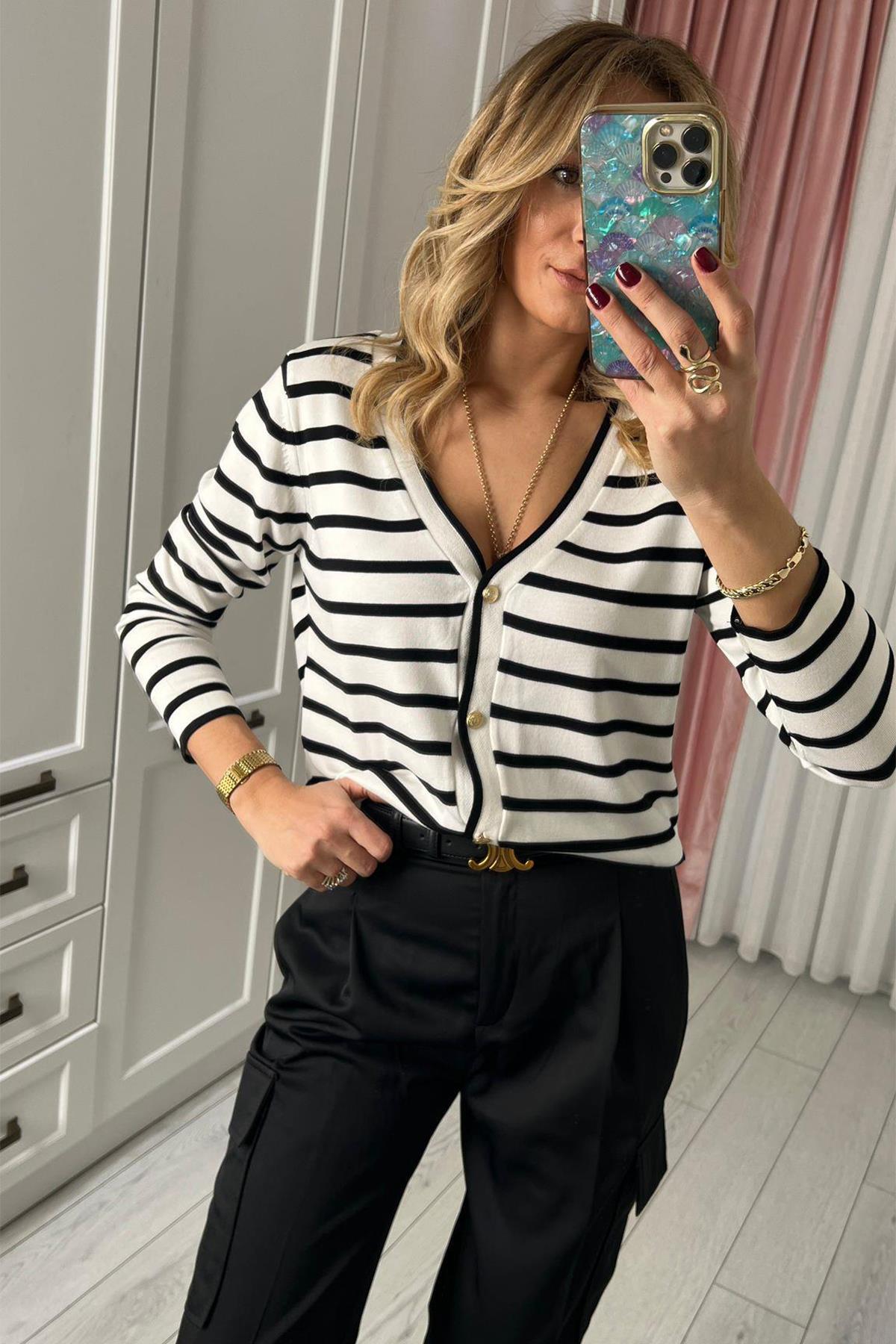 GESTREIFTER CARDIGAN