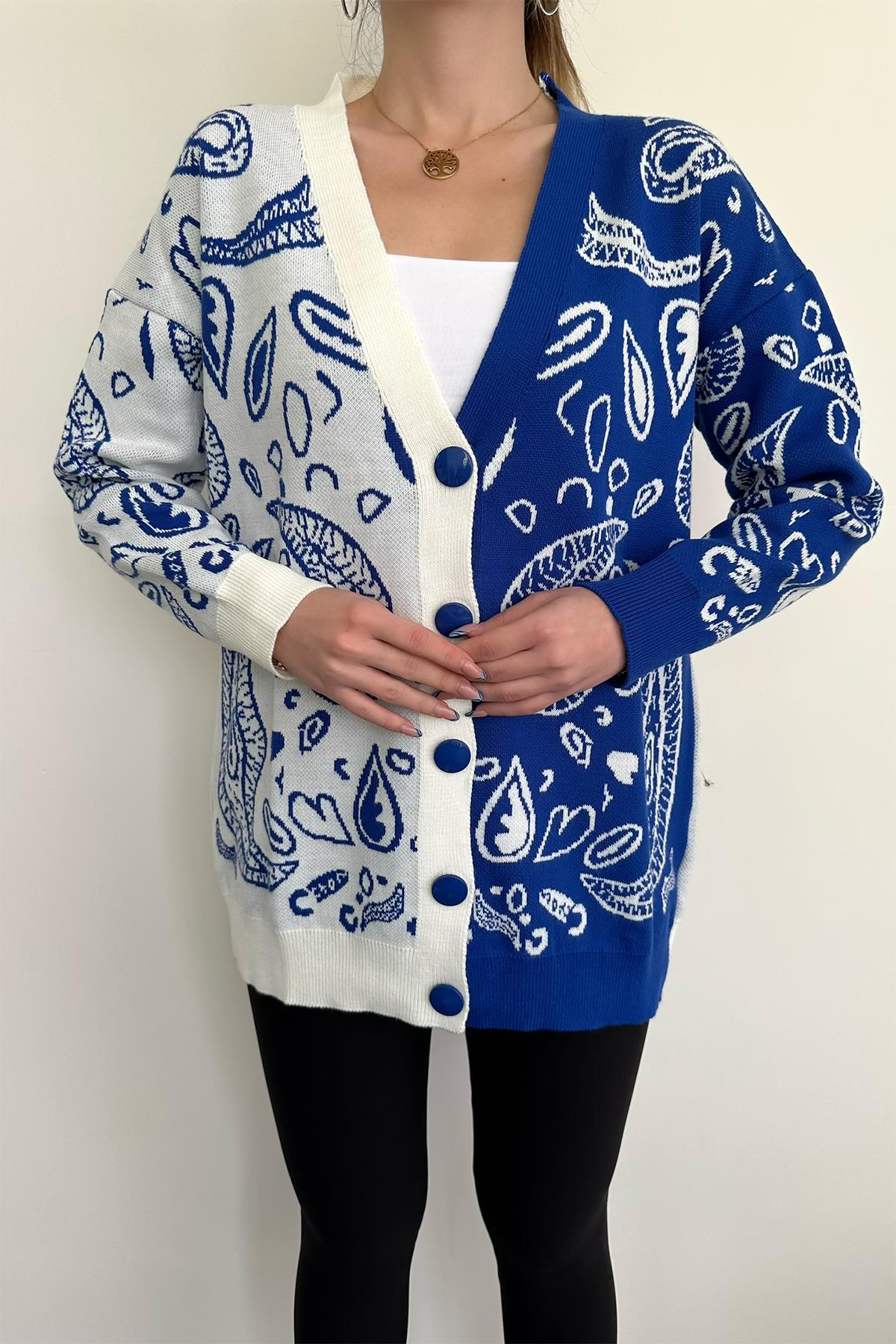 GEMUSTERTER CARDIGAN