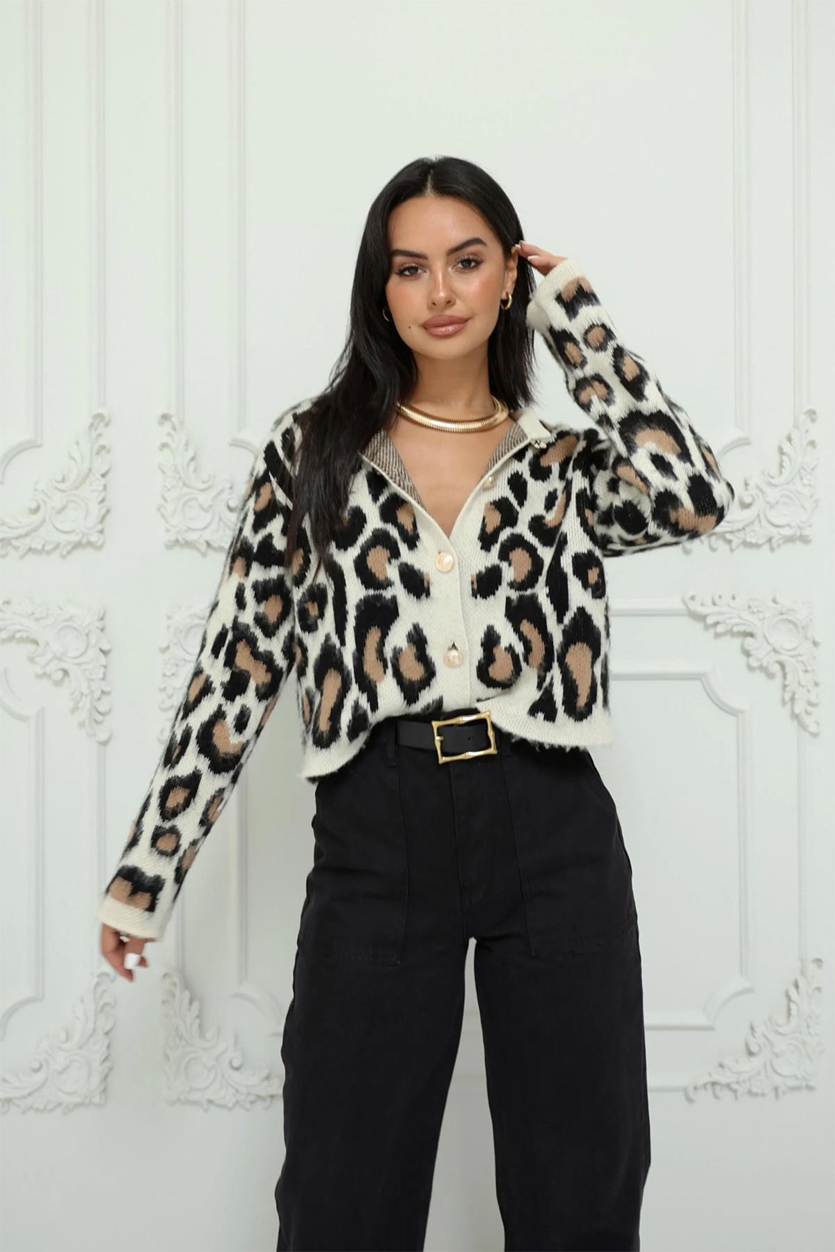 DORE DÜĞMELİ LEOPAR HIRKA SİYAH