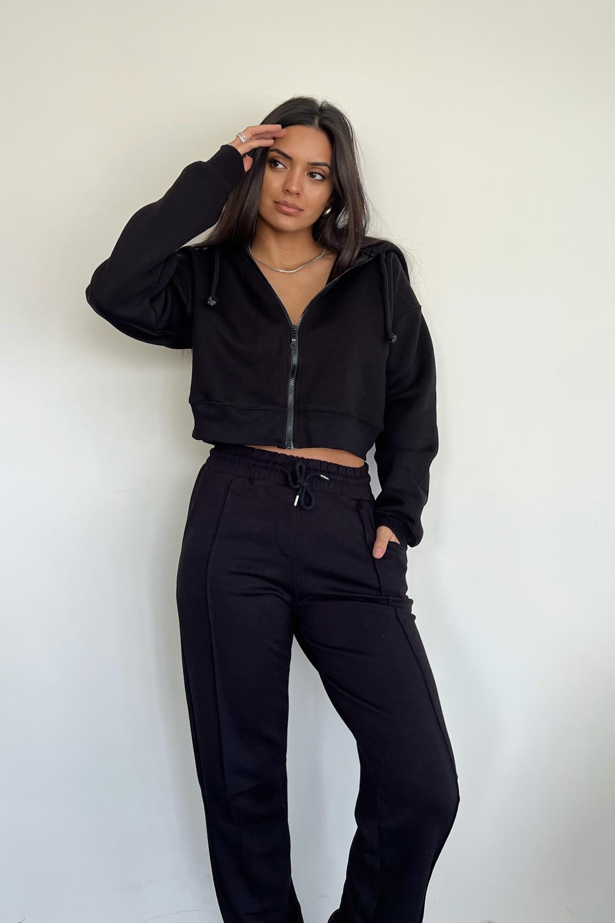 KURZER CROP-CARDIGAN MIT KAPUZE UND REISSVERSCHLUSS