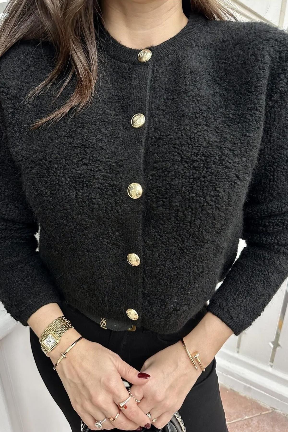 YUMOŞ DÜĞMELİ HIRKA SİYAH