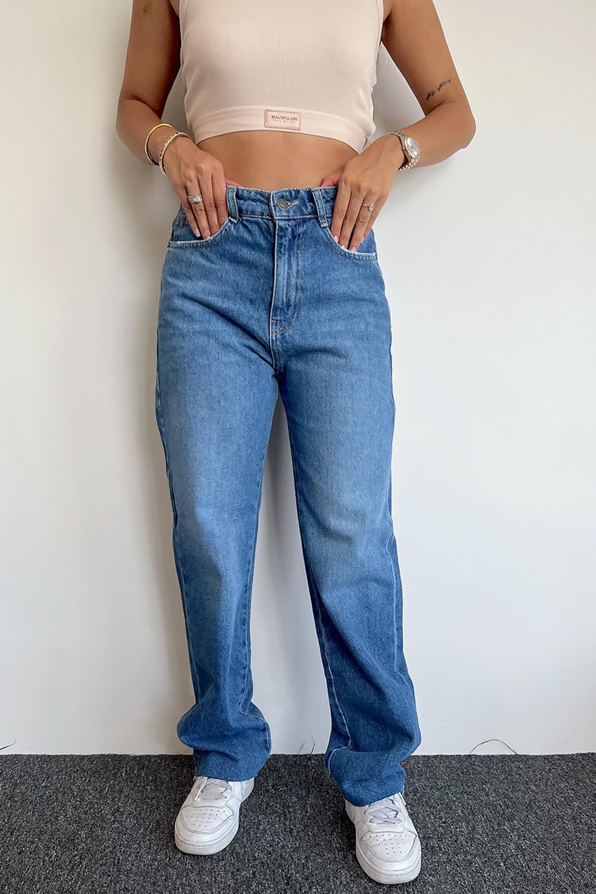 PAÇASI KESİK DETAYLI JEANS KOYU MAVİ