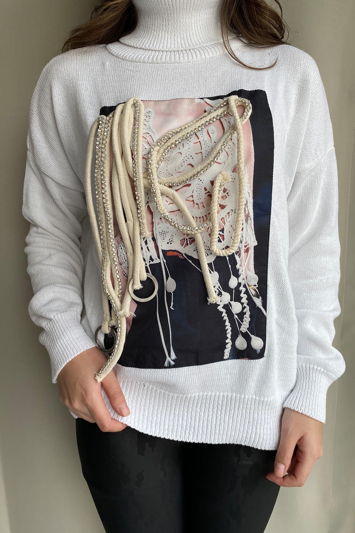 AKSESUARLI KAZAK BEYAZ