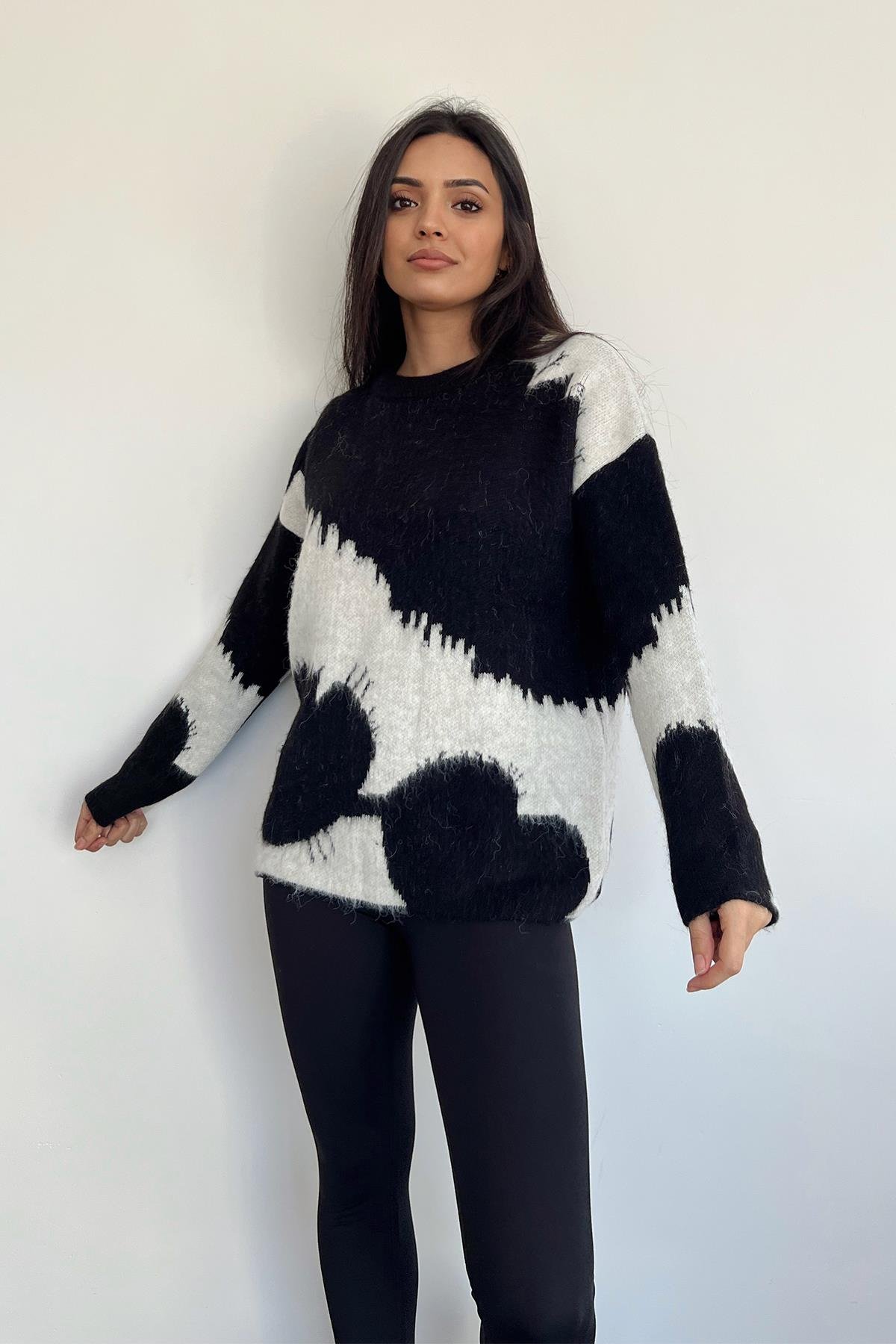 BİSİKLET YAKA ARA BOY 2 RENKLİ KAZAK SİYAH-KREM