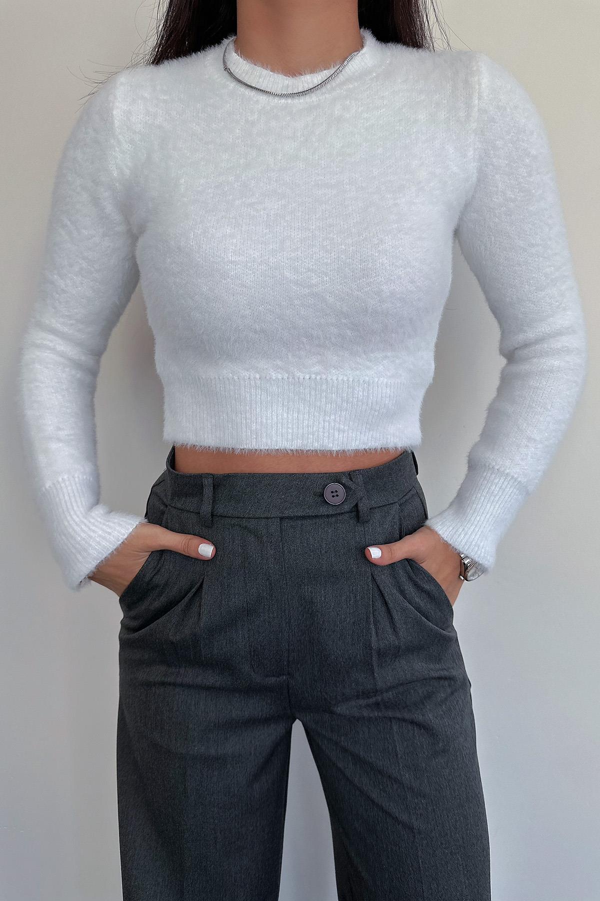 PELUŞ BİSİKLET YAKA BELİ LASTİKLİ KAZAK EKRU