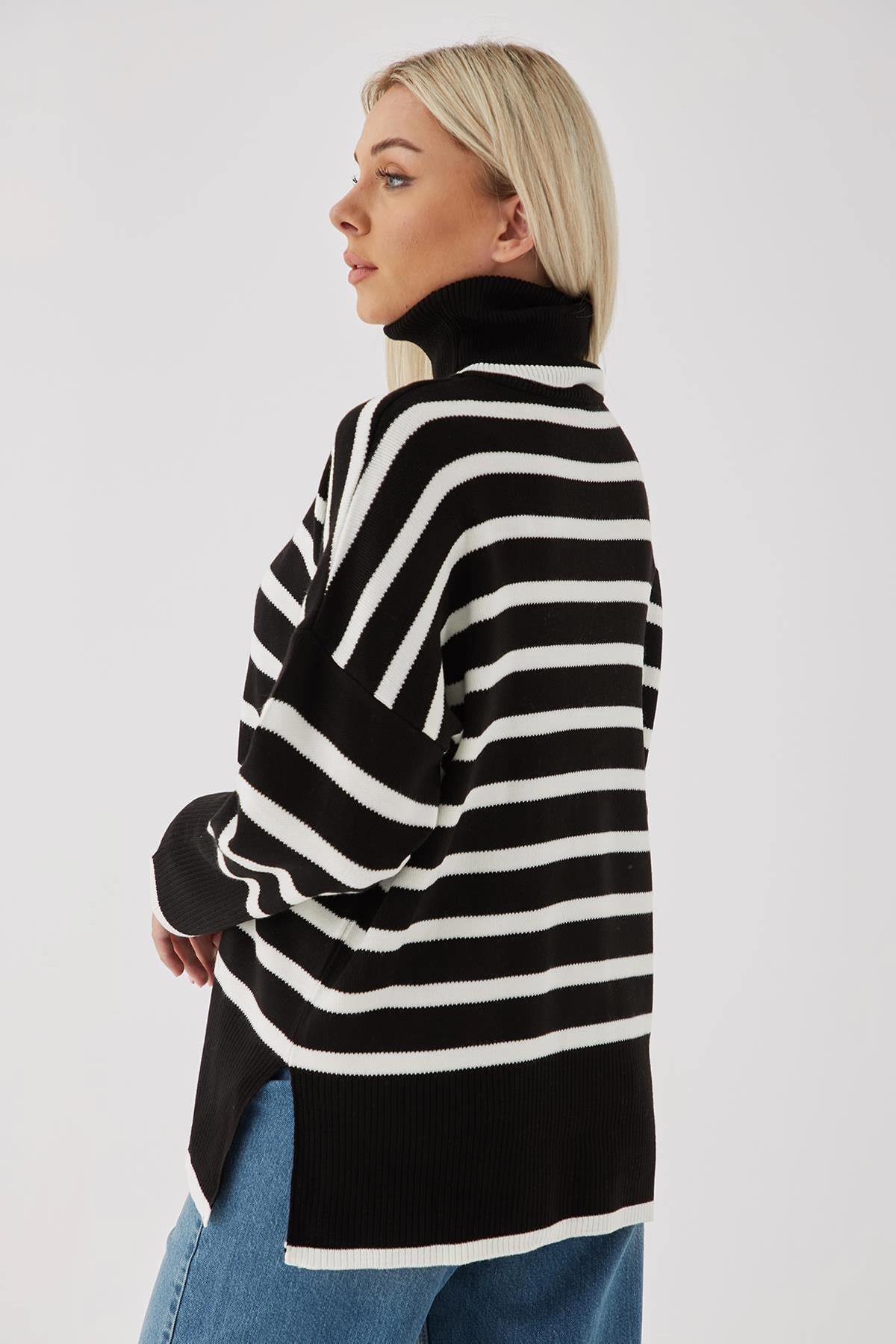 YIRTMAÇLI BOĞAZLI ÇİZGİLİ TRİKO SİYAH