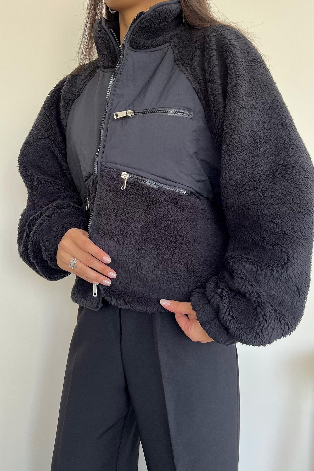 ПАЛЬТО ОВЕРСАЙЗ НА МОЛНИИ