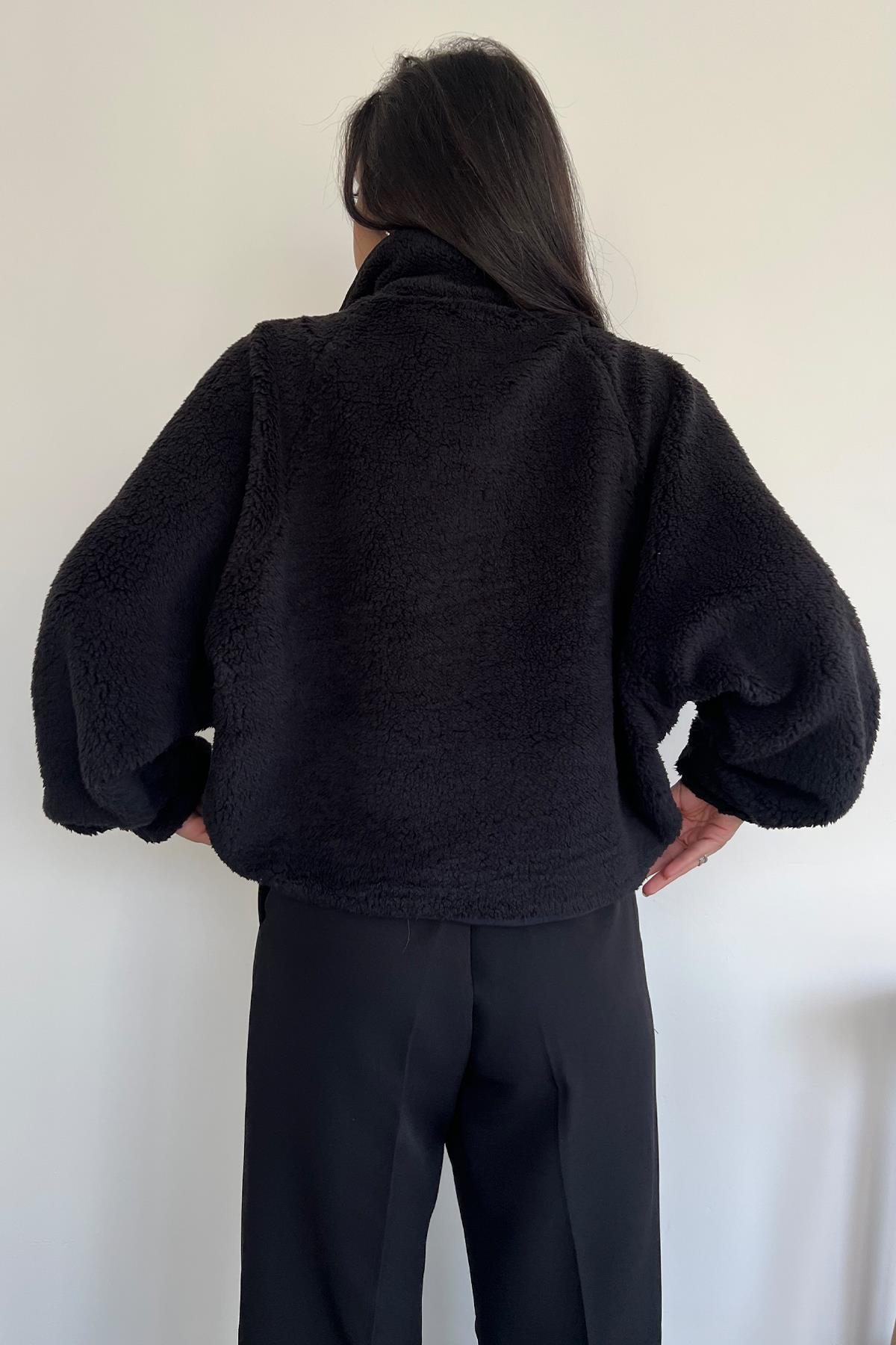 ПАЛЬТО ОВЕРСАЙЗ НА МОЛНИИ