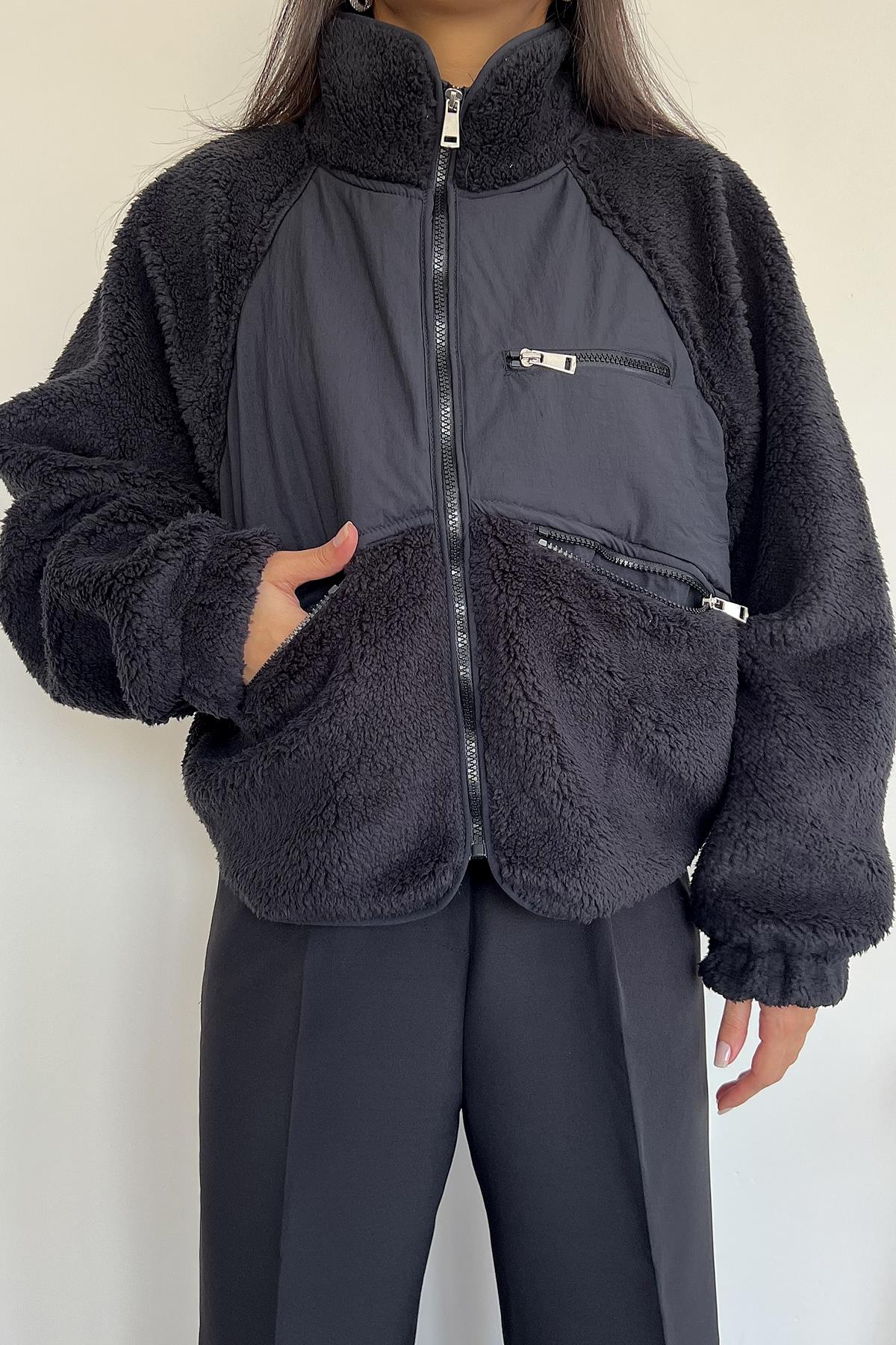 ПАЛЬТО ОВЕРСАЙЗ НА МОЛНИИ