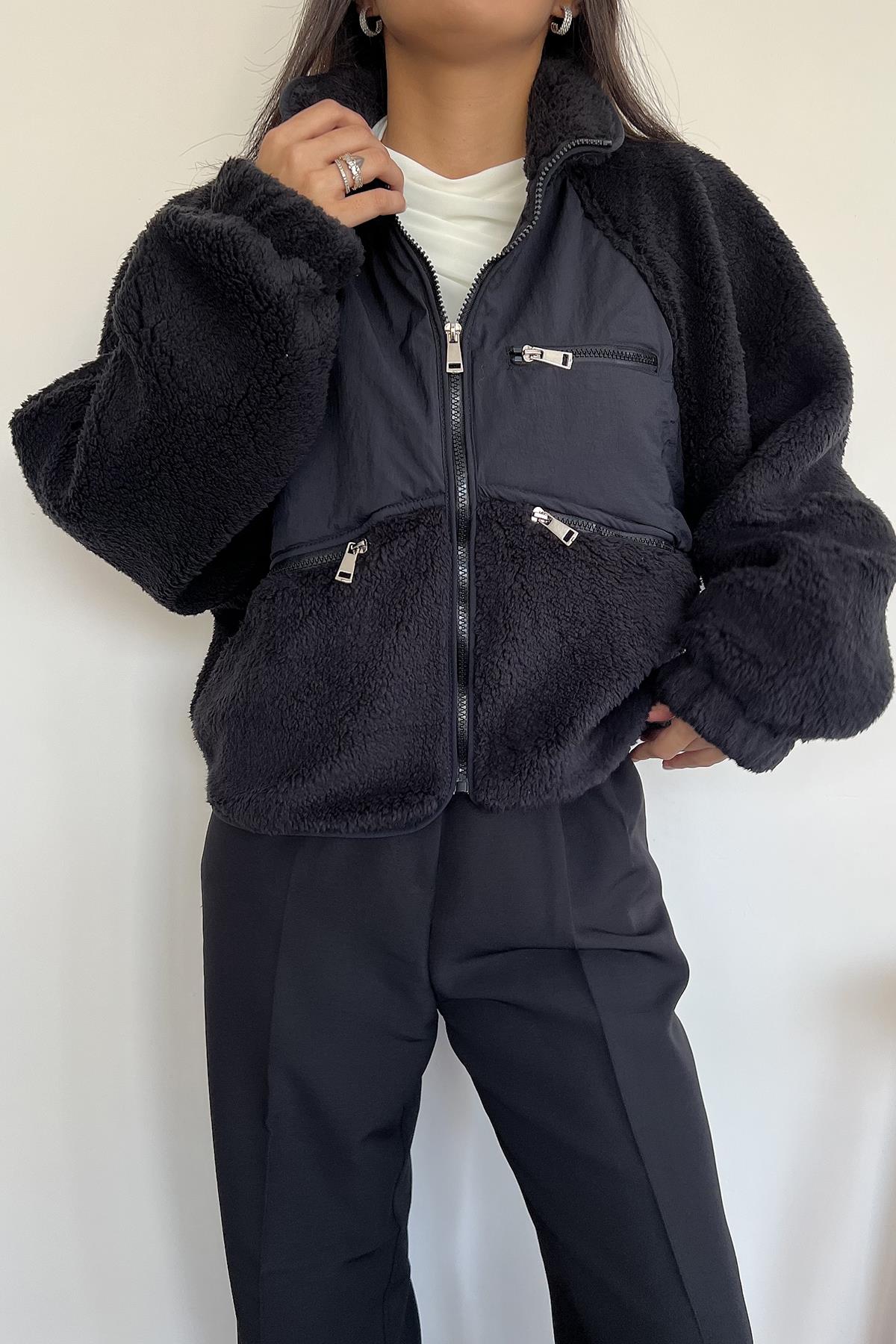 ПАЛЬТО ОВЕРСАЙЗ НА МОЛНИИ