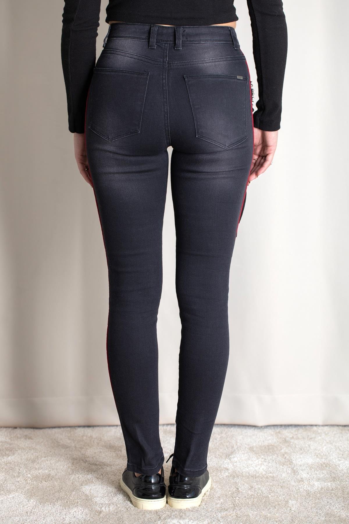 CEBİ ZİNCİR DETAYLI PANTOLON SİYAH