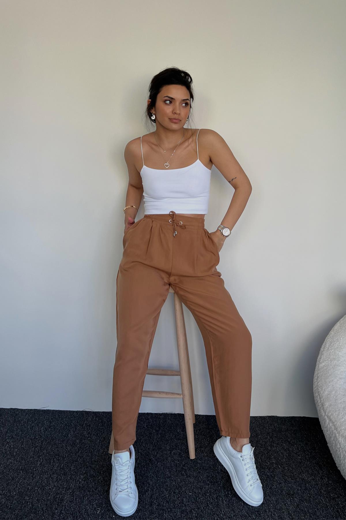 بنطال شرابة بقطع الجزر