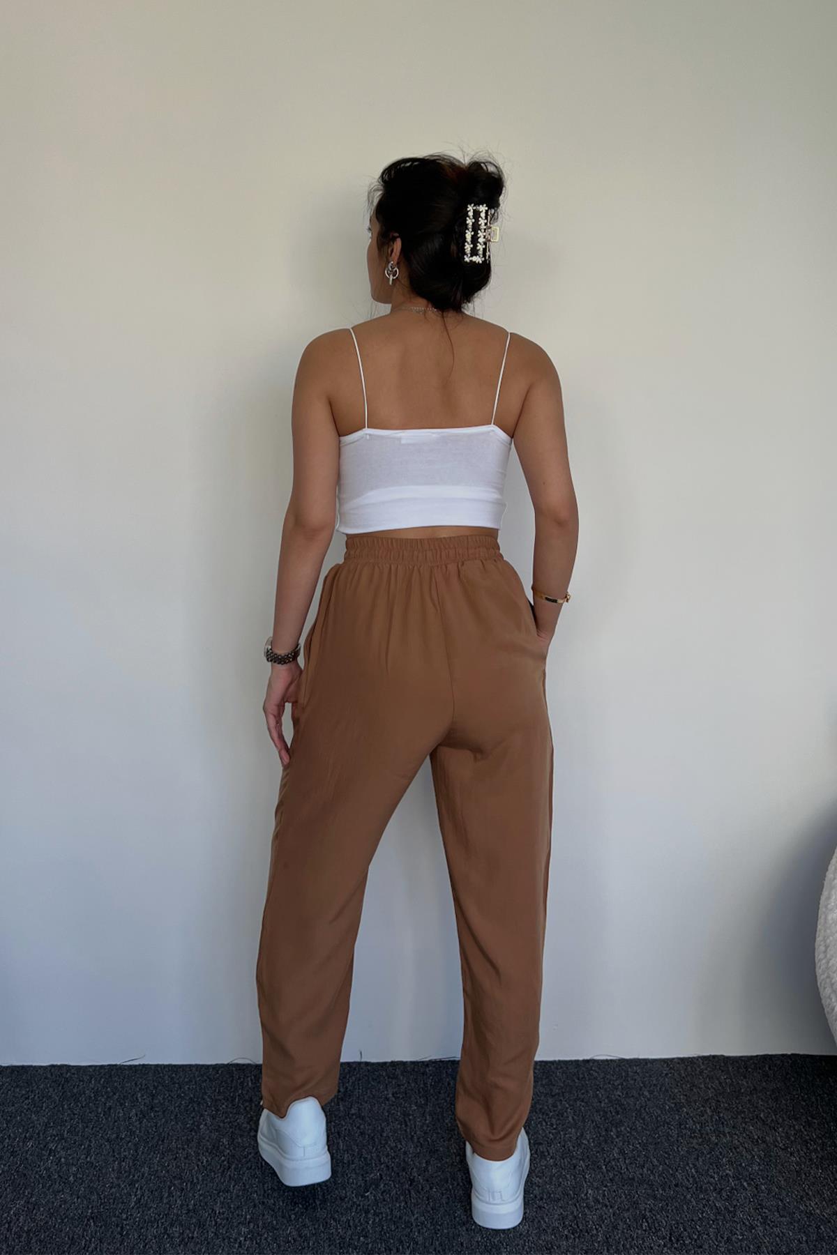 بنطال شرابة بقطع الجزر