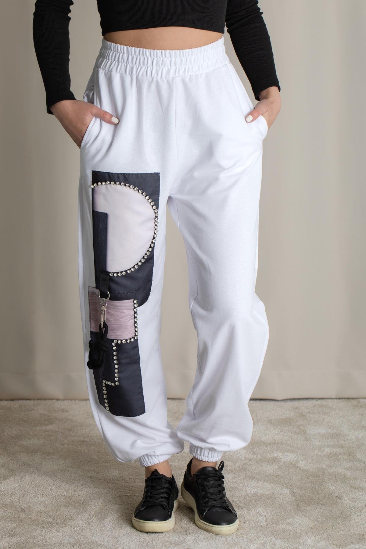 TAŞ DETAYLI PANTOLON BEYAZ