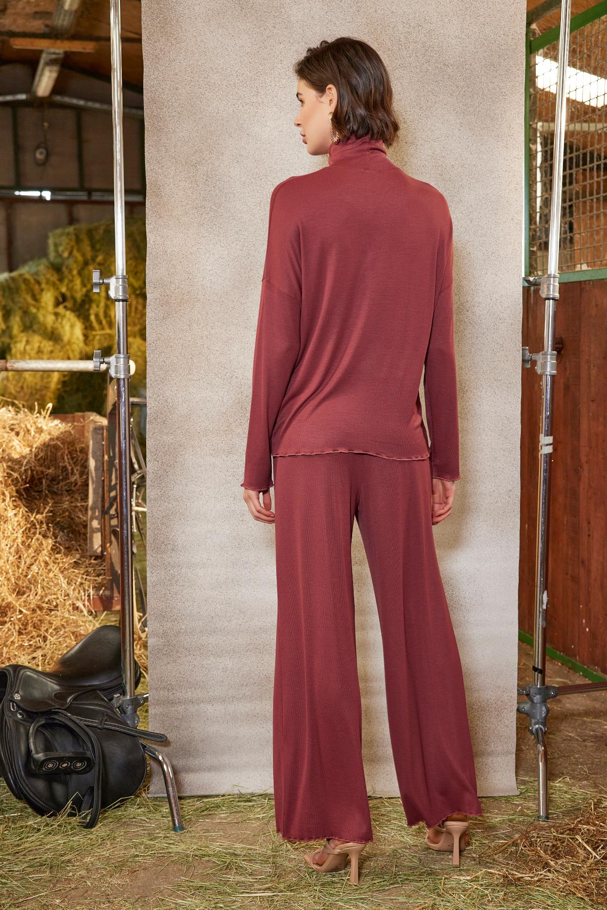 Balıkçı Yaka Çizgi Desenli Pijama Takımı KİREMİT