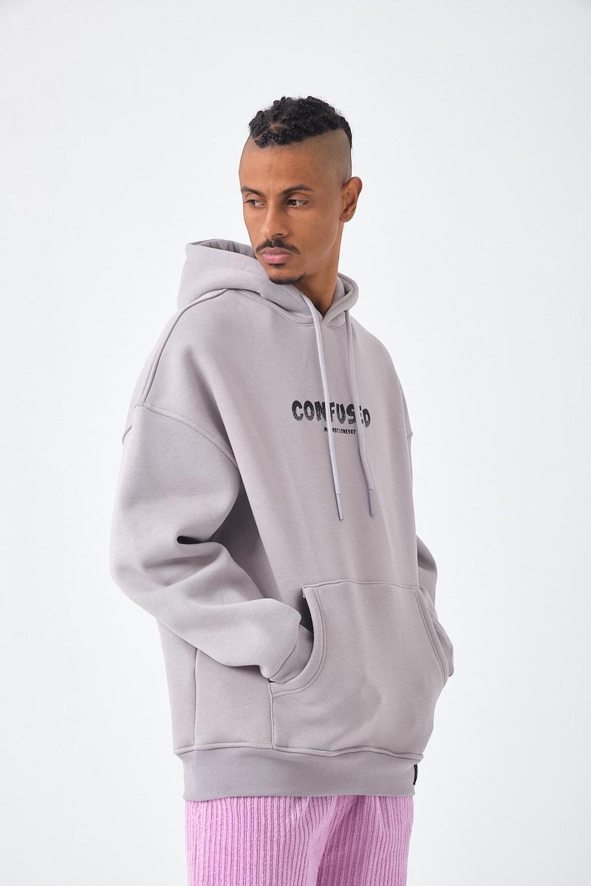 CONFUSED OLD SCHOOL SWEATSHIRT