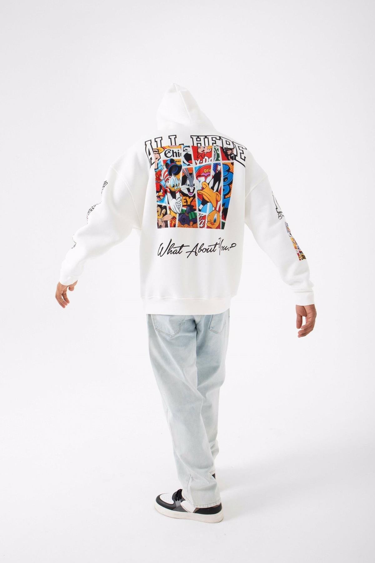 СТАРАЯ ШКОЛА С КАПЮШОНОМ