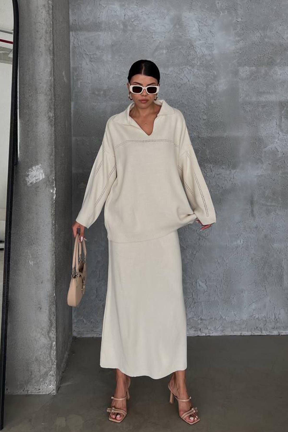 ОТКРЫТЫЙ ТРИКОТАЖНЫЙ КОСТЮМ С ЮБКОЙ