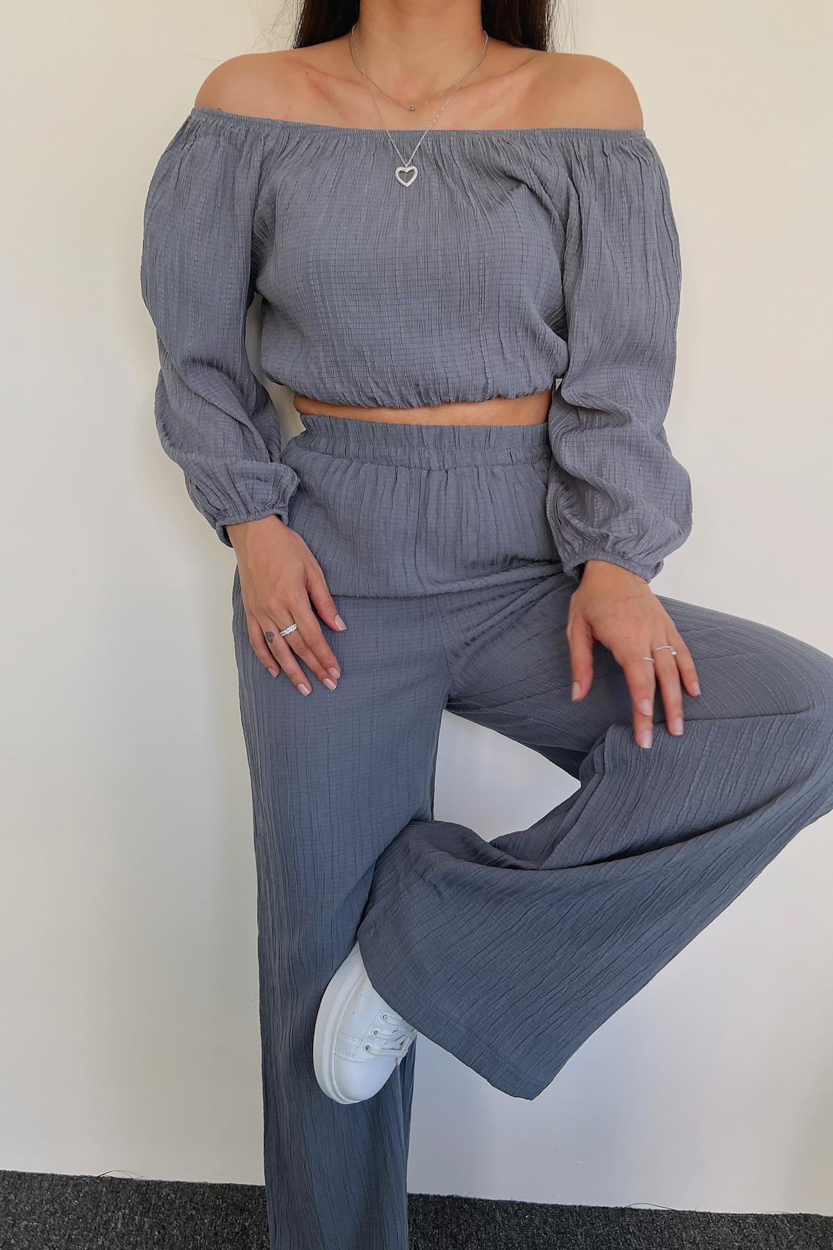 KAYIK YAKA GOFRE TAKIM GRİ