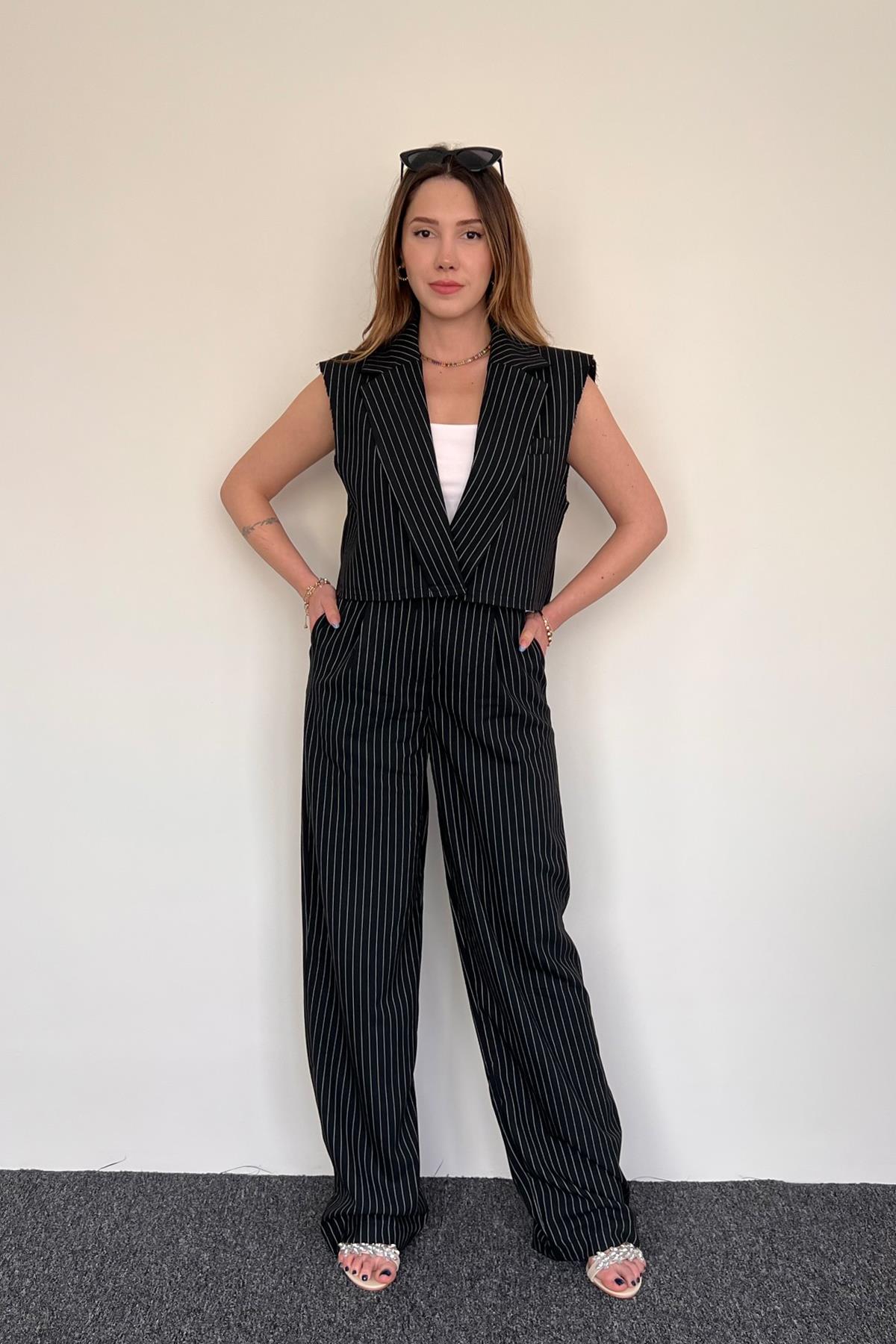 YELEK PANTOLON ÇİZGİLİ TAKIM SİYAH