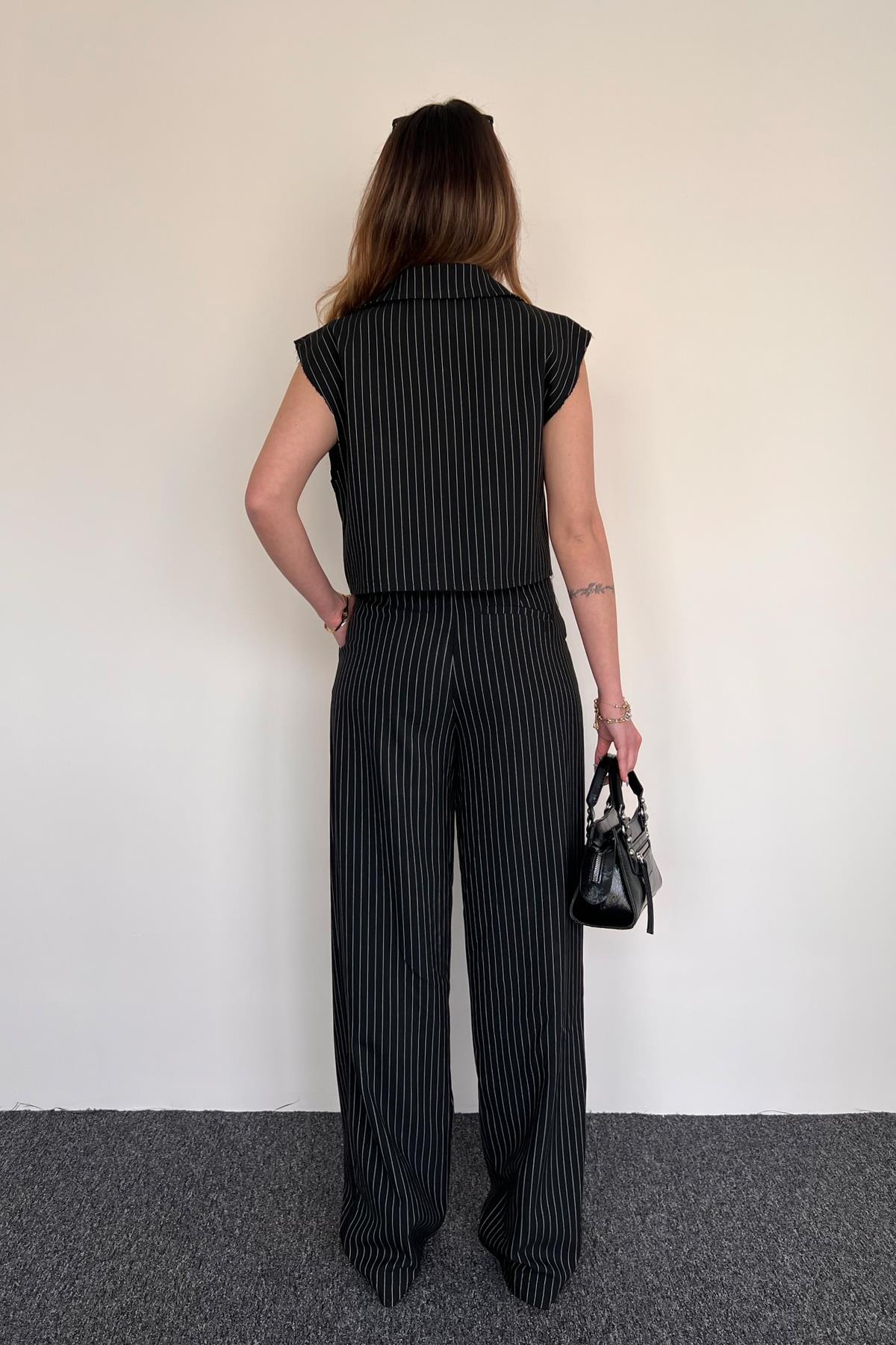 YELEK PANTOLON ÇİZGİLİ TAKIM SİYAH