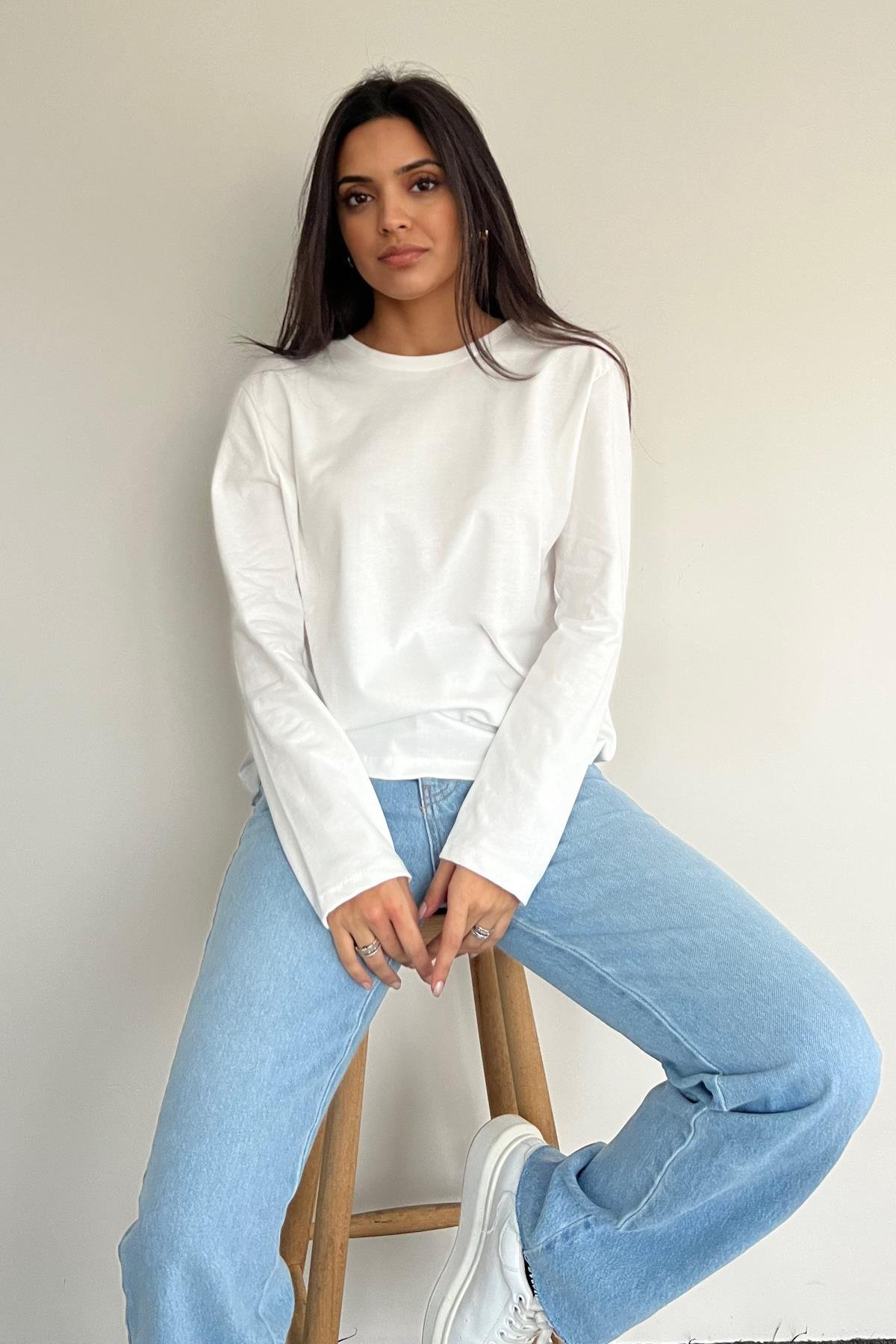 BASIC UZUN KOLLU TİŞÖRT BEYAZ