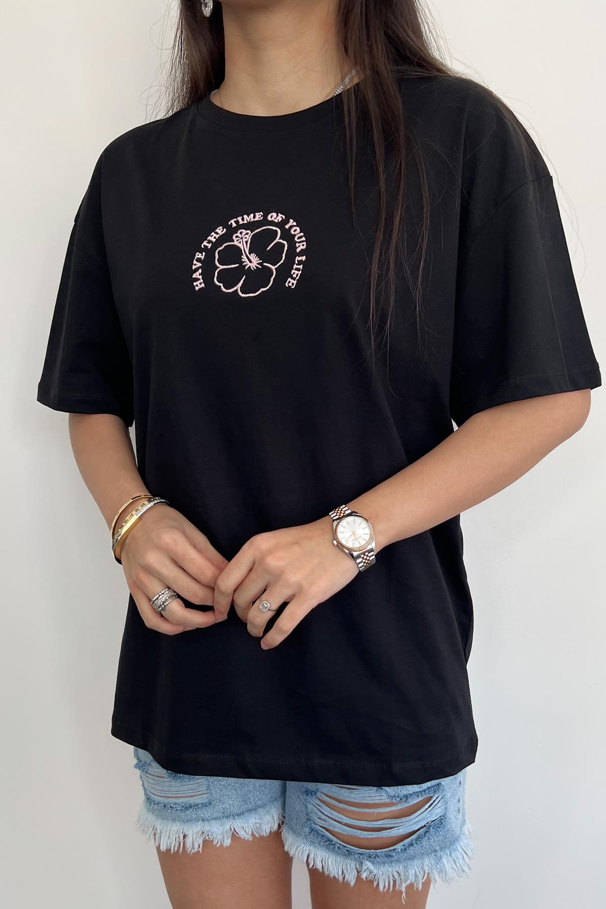 FLOWER NAKIŞLI TİŞÖRT SİYAH