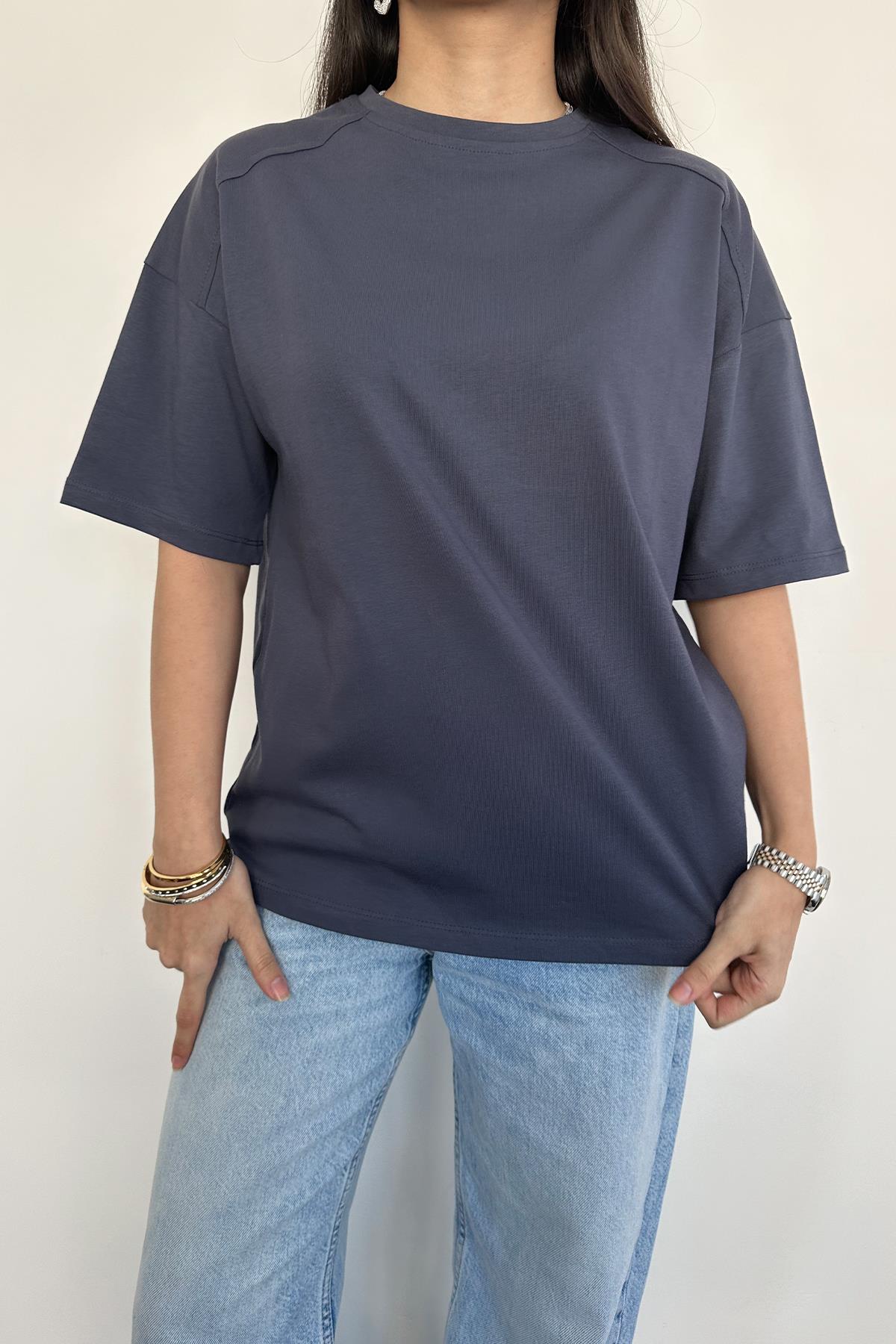 KISA KOLLU OVERSİZE OMZU PATLI TİŞÖRT ANTRASİT