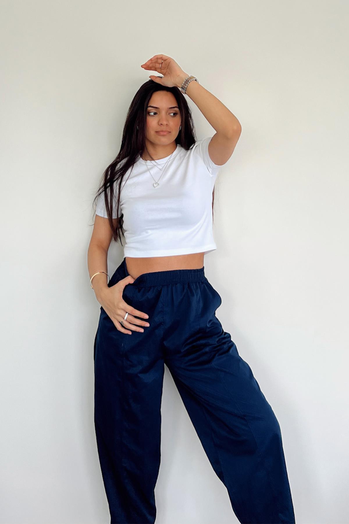 تي شيرت ليكرا ريبون الأساسي