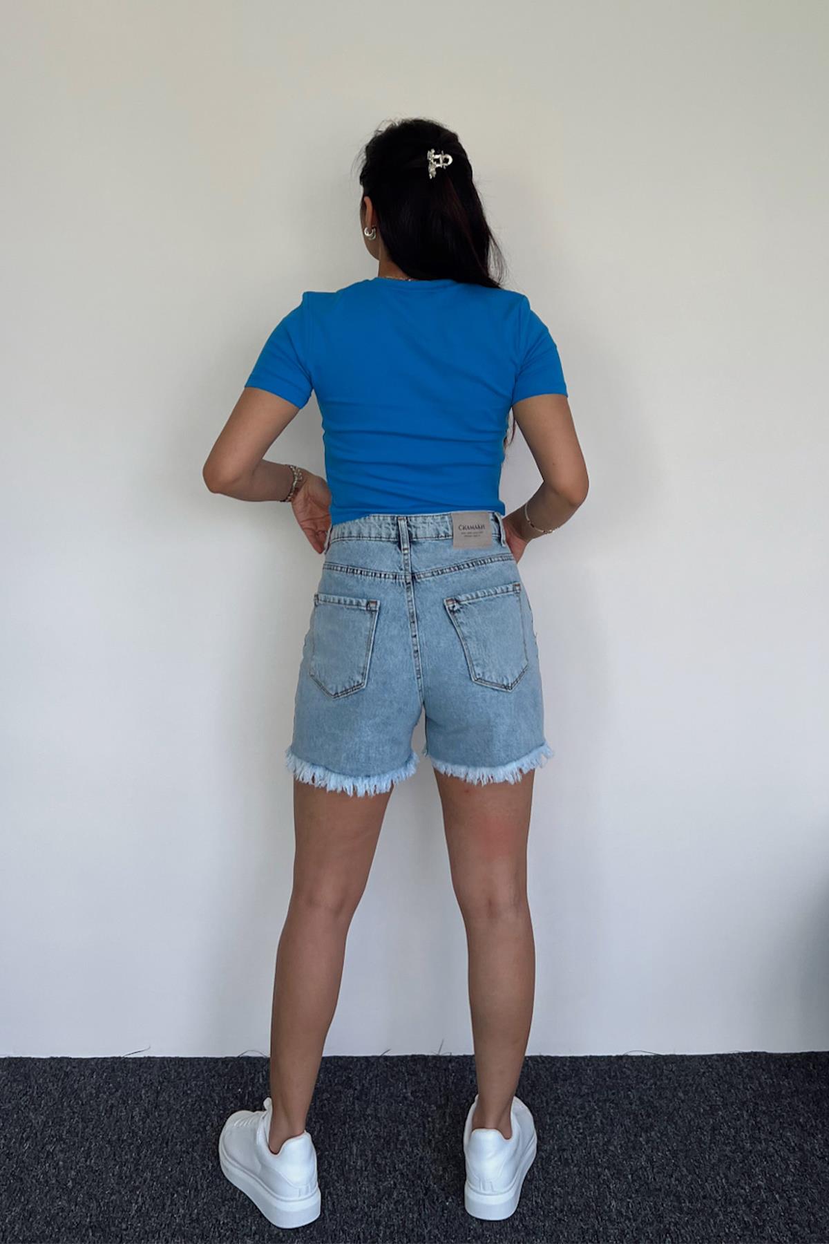 تي شيرت ليكرا ريبون الأساسي