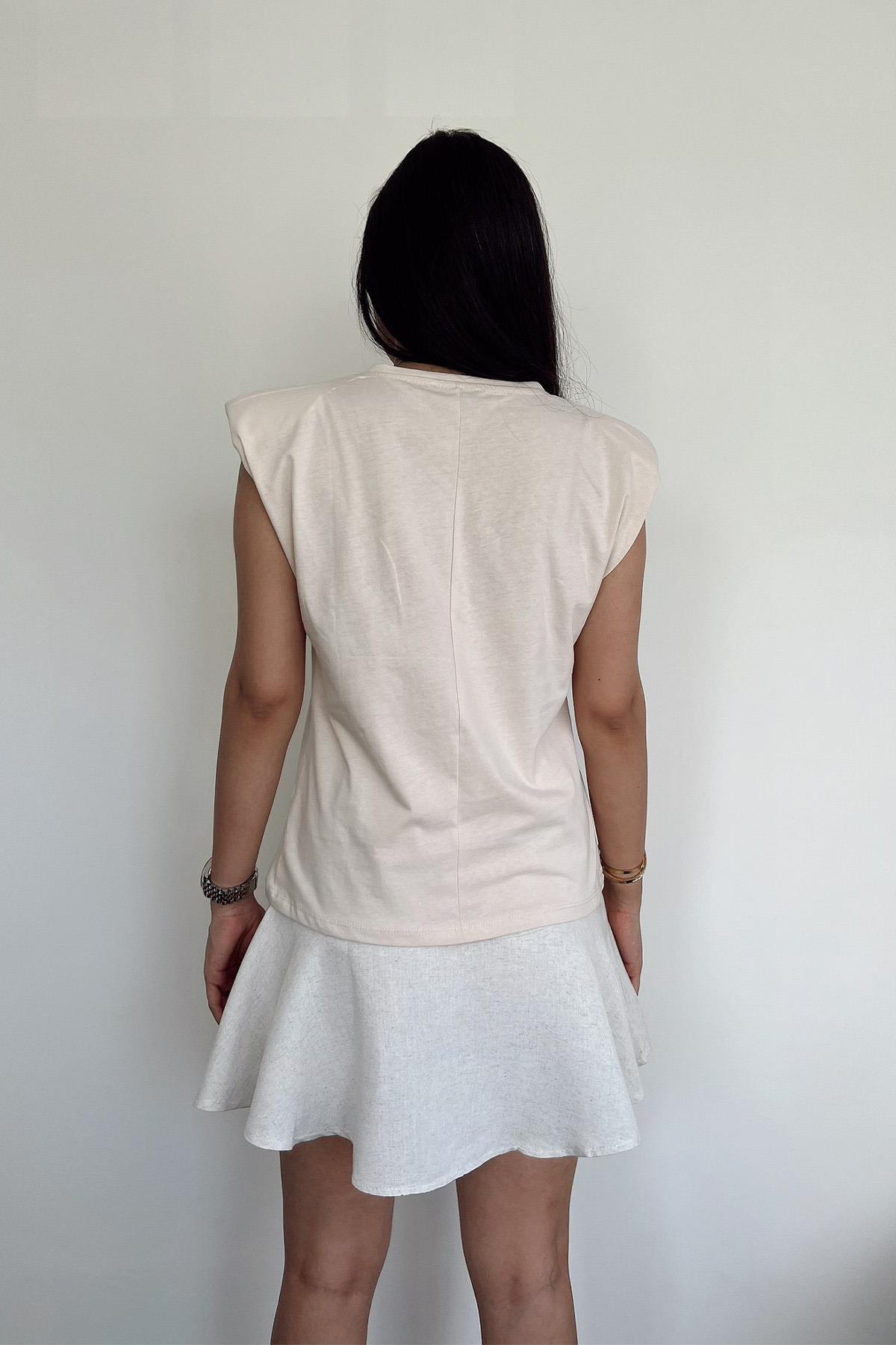 تي شيرت لوس أنجلوس مطرز