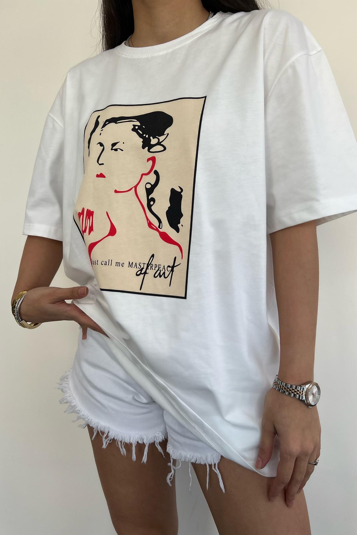 TABLO BASKILI TİŞÖRT BEYAZ