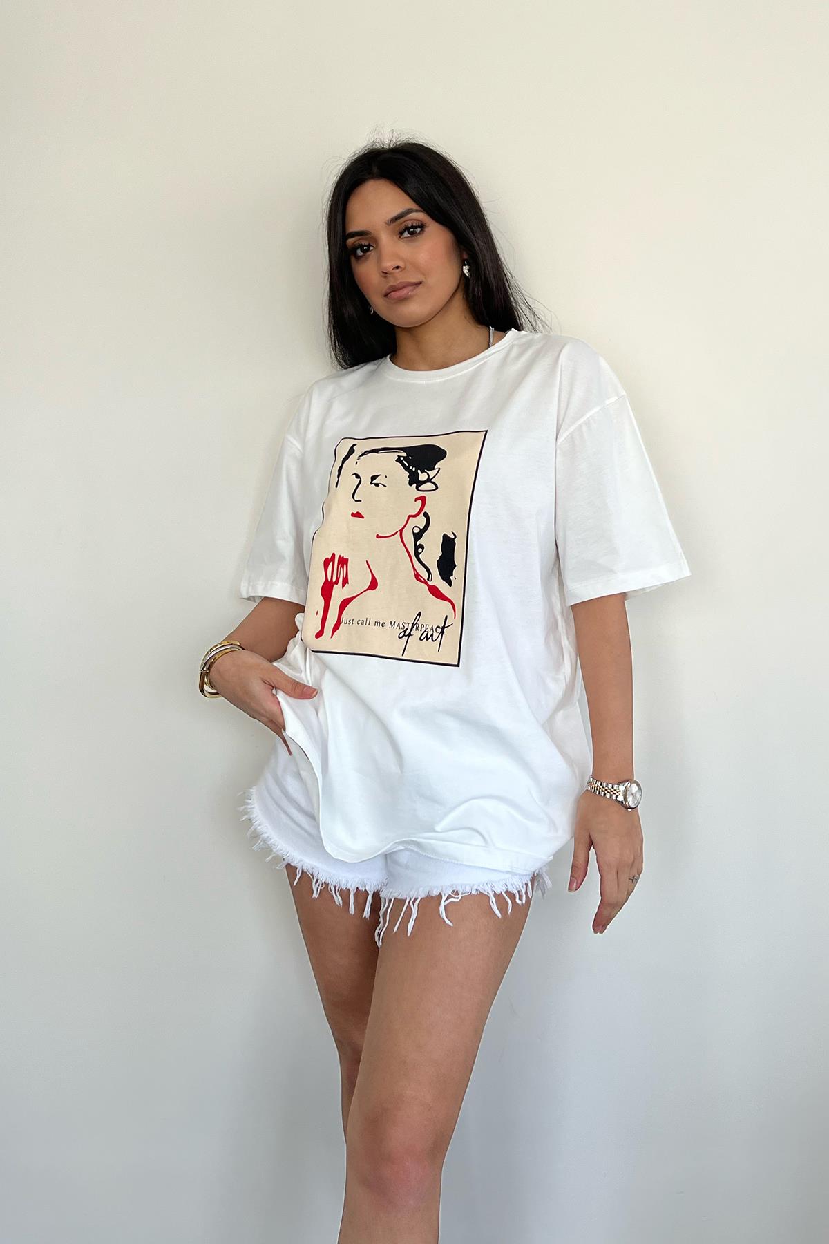 TABLO BASKILI TİŞÖRT BEYAZ