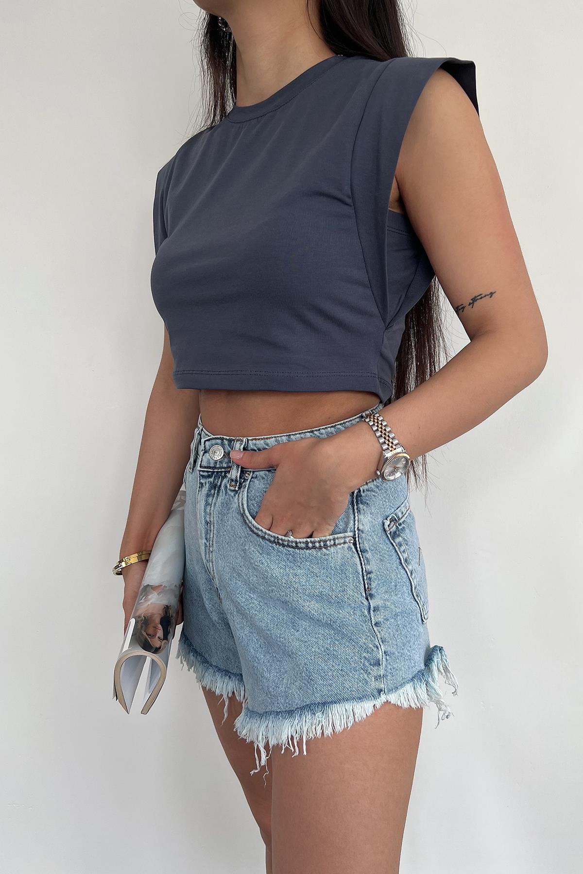 VATKA GÖRÜNÜMLÜ SIFIR KOL CROP BLUZ ANTRASİT