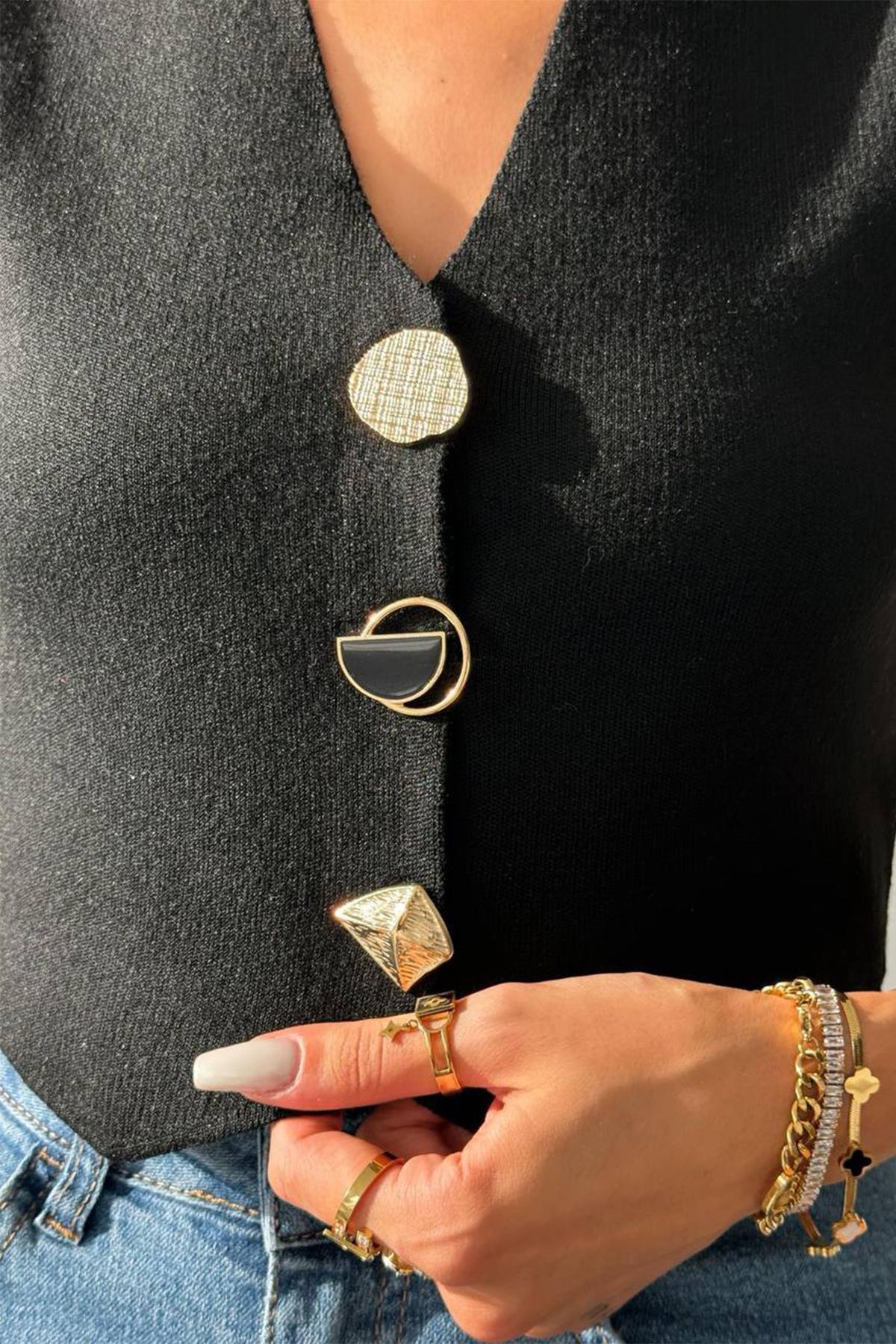 DÜĞMELİ TRİKO YELEK SİYAH