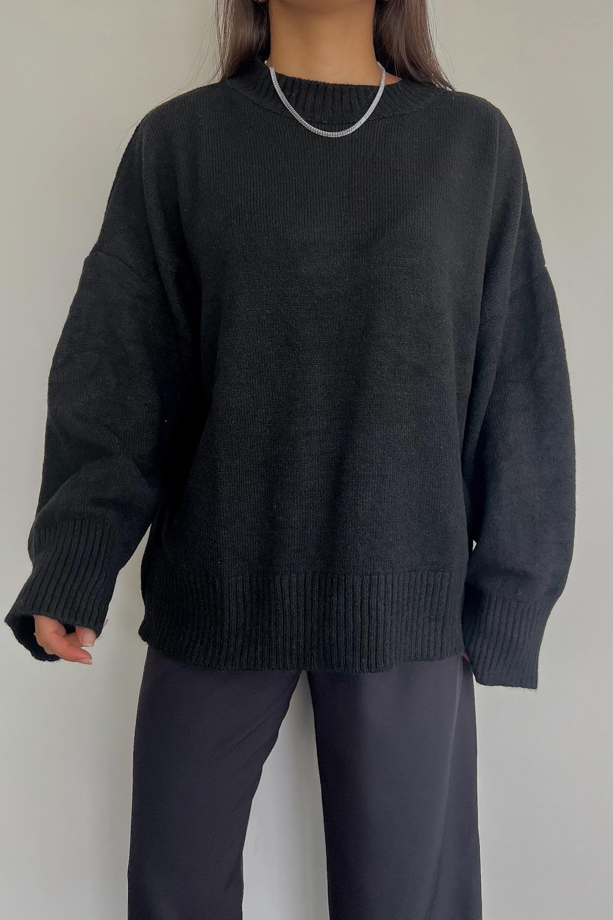 ТРИКОТАЖ ОВЕРСАЙЗ, МЯГКИЙ СВИТЕР