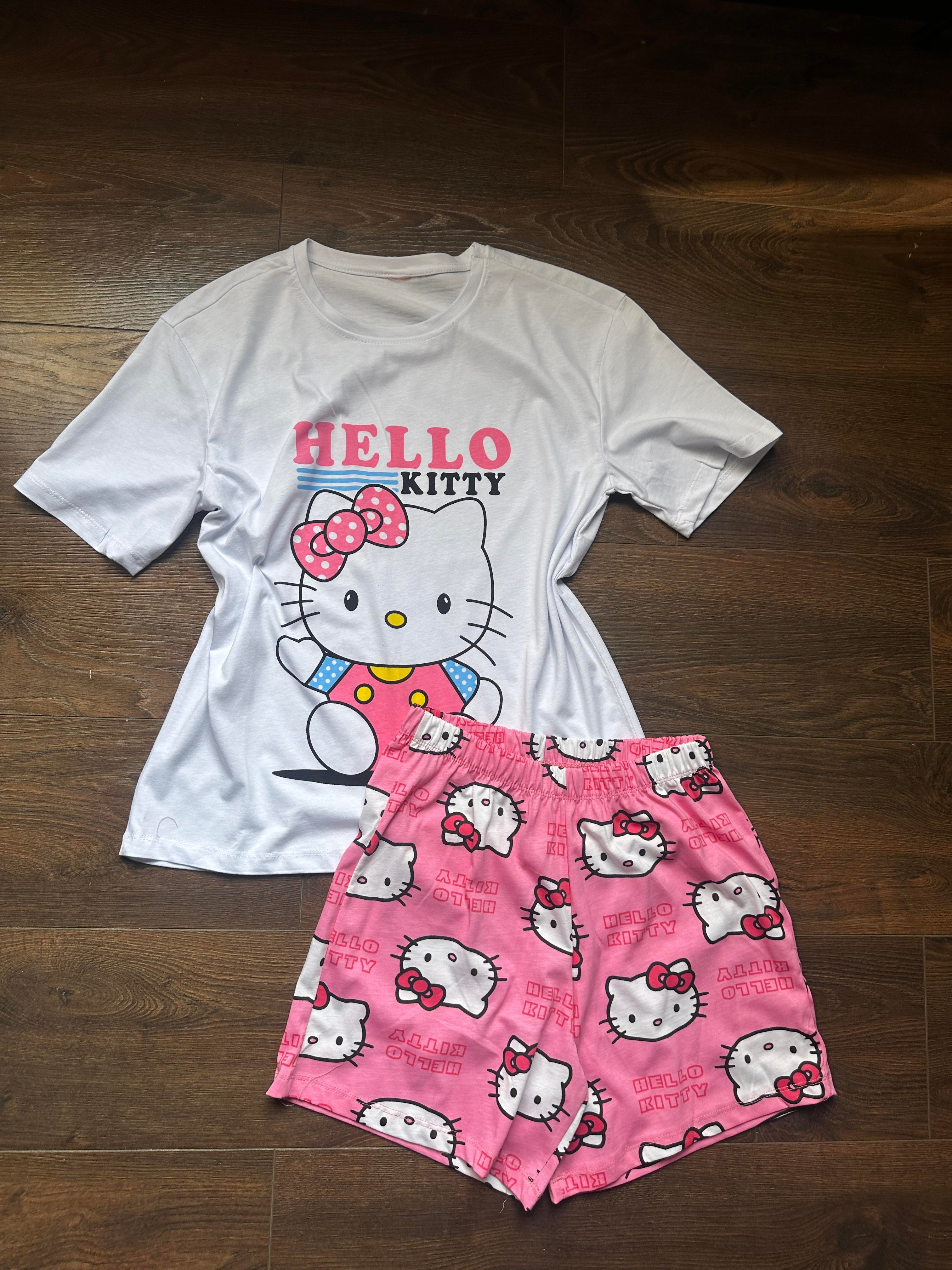 HELLO KİTY PİJAMA TAKIM