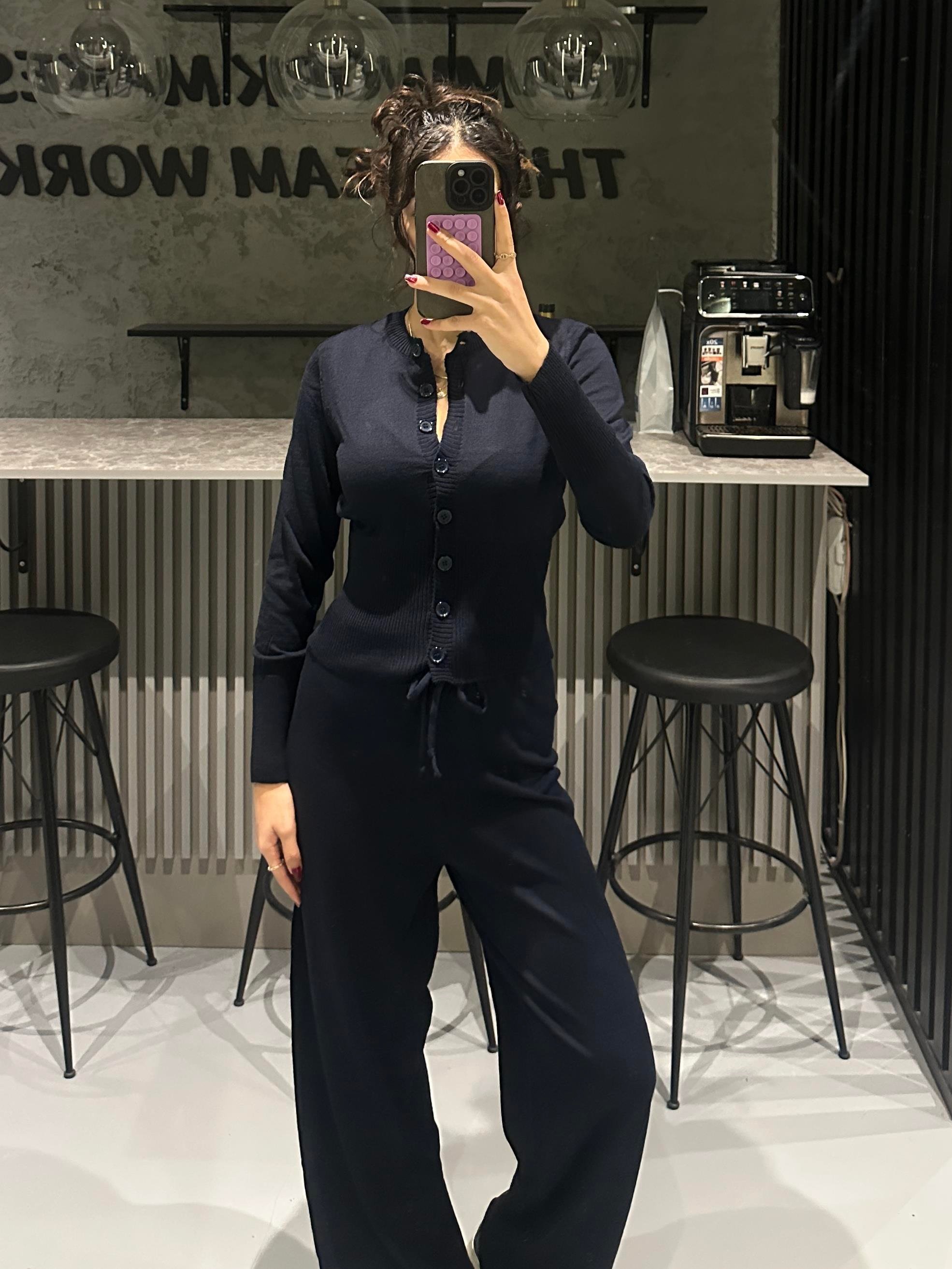 LACİVERT DÜĞMELİ HIRKA TRİKO PANTOLON  TAKIM