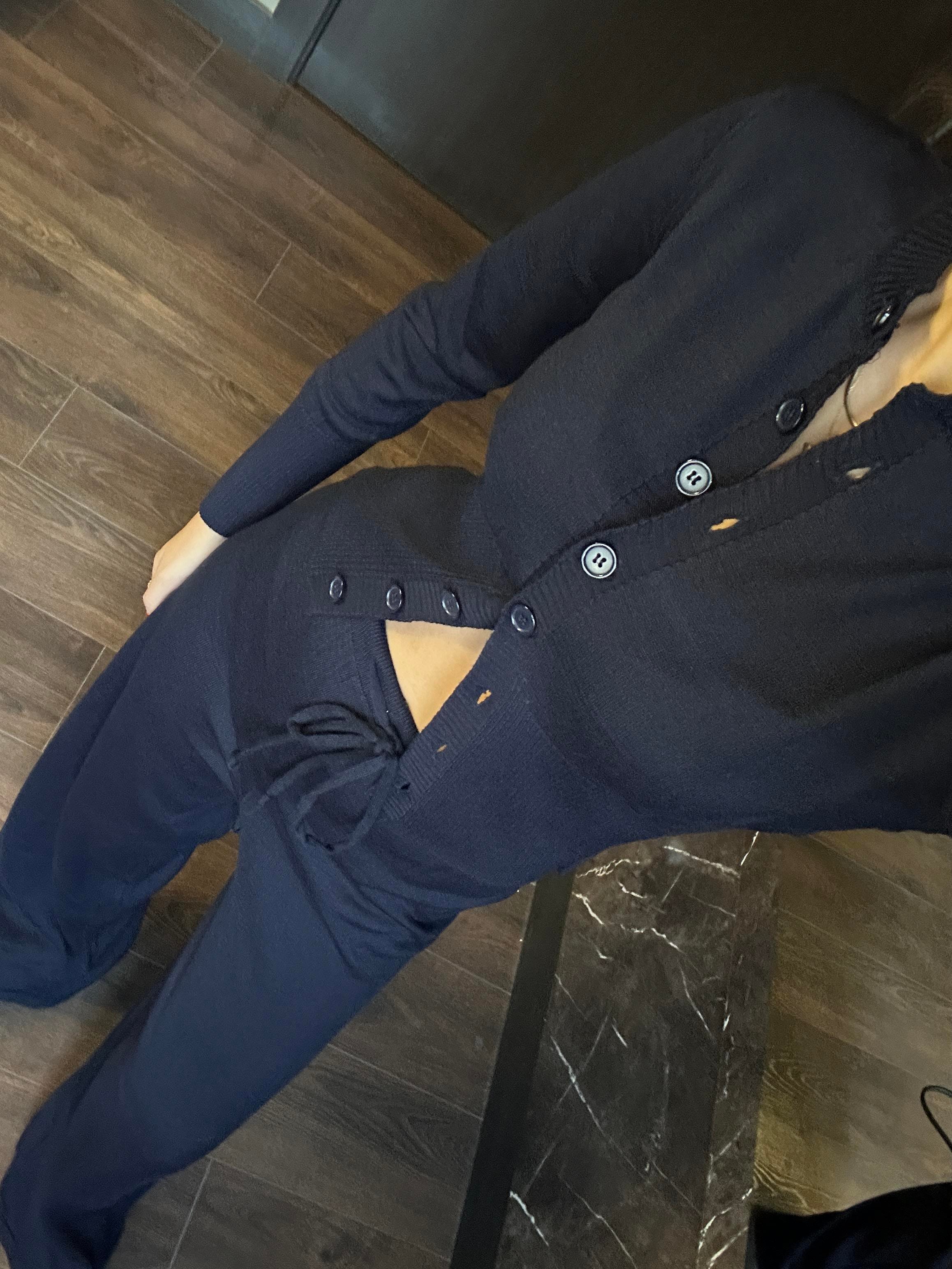 LACİVERT DÜĞMELİ HIRKA TRİKO PANTOLON  TAKIM