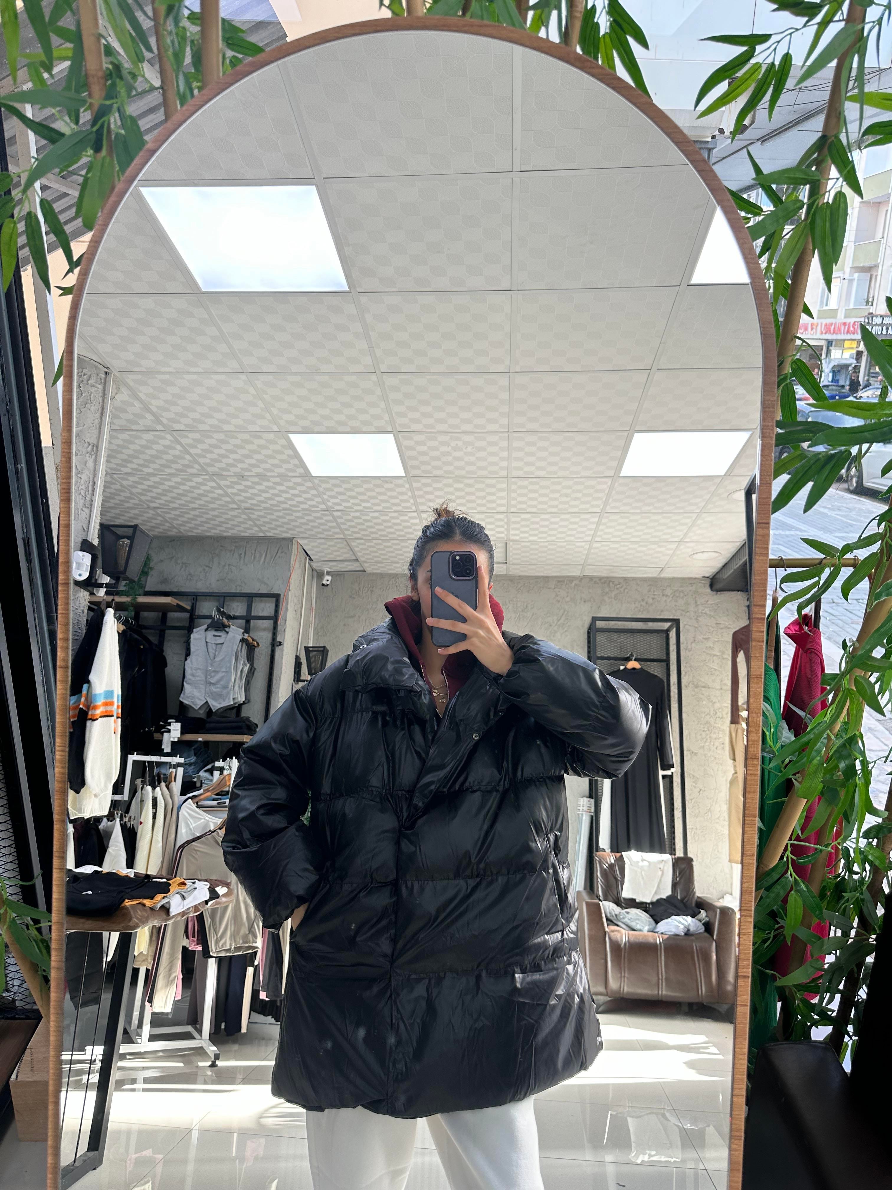 SİYAH BERSHKA ŞİŞME MONT
