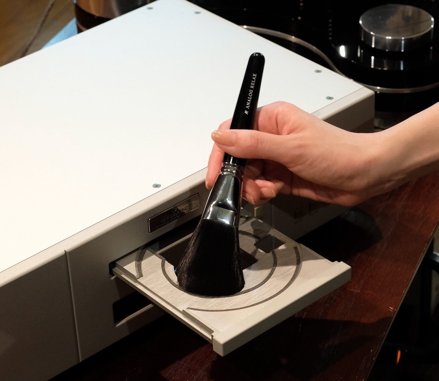 ANALOG RELAX AR-ASAB1 Antistatic Cihaz ve Plak Temizleme Fırçası