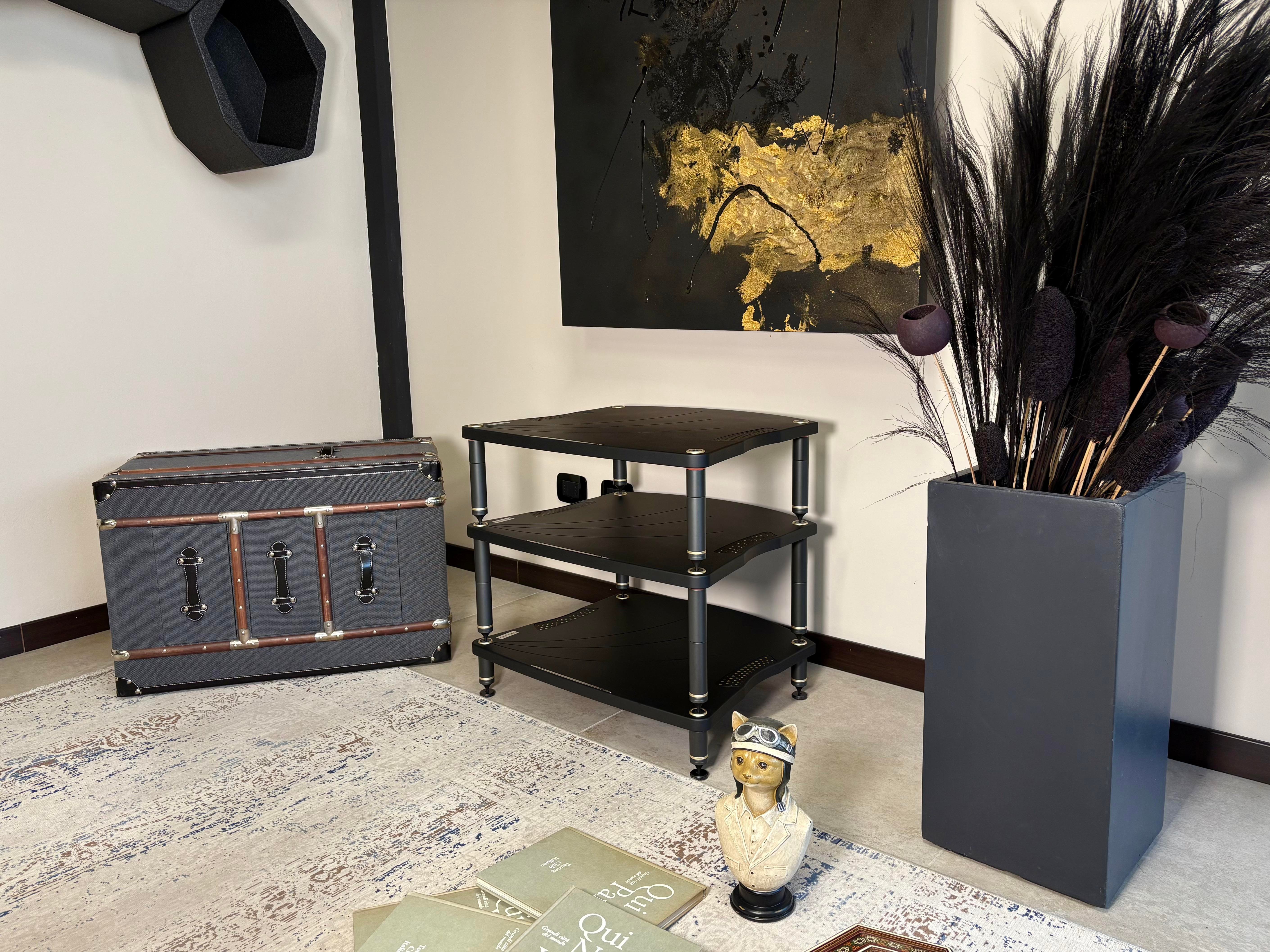 BASSOCONTINUO  Classic Line Lyra XL4 2.1 Accuphase Edition Hifi Sehpa